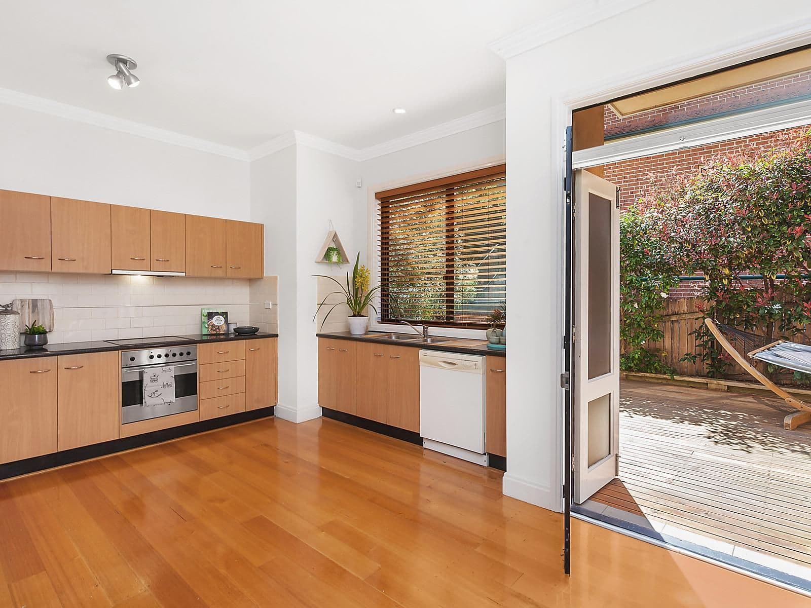 27 Barnhill Road, Terrigal NSW 2260, Terrigal - Thumbnail 4