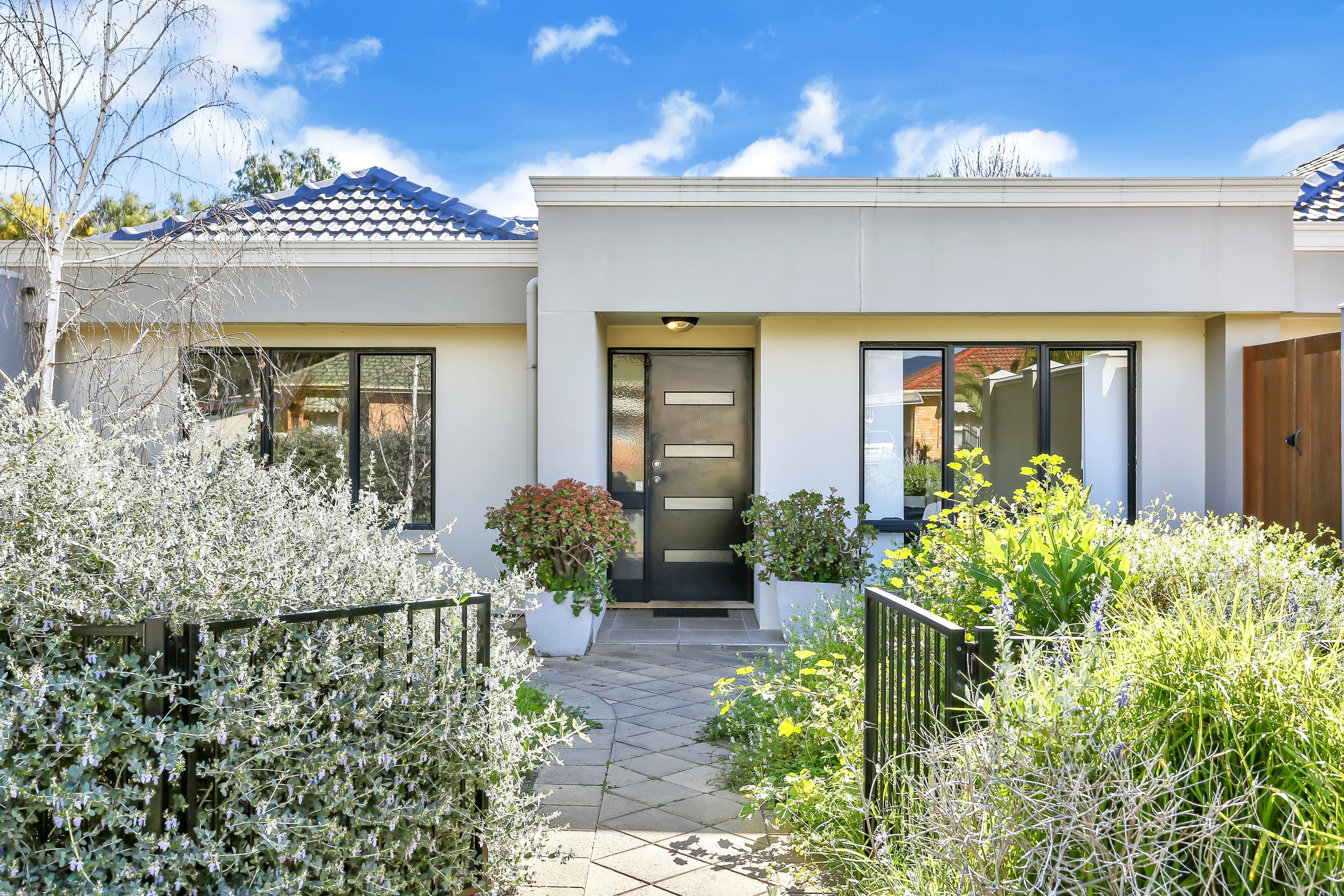 10 Gregory Avenue, Campbelltown SA 5074, Campbelltown - Image 1