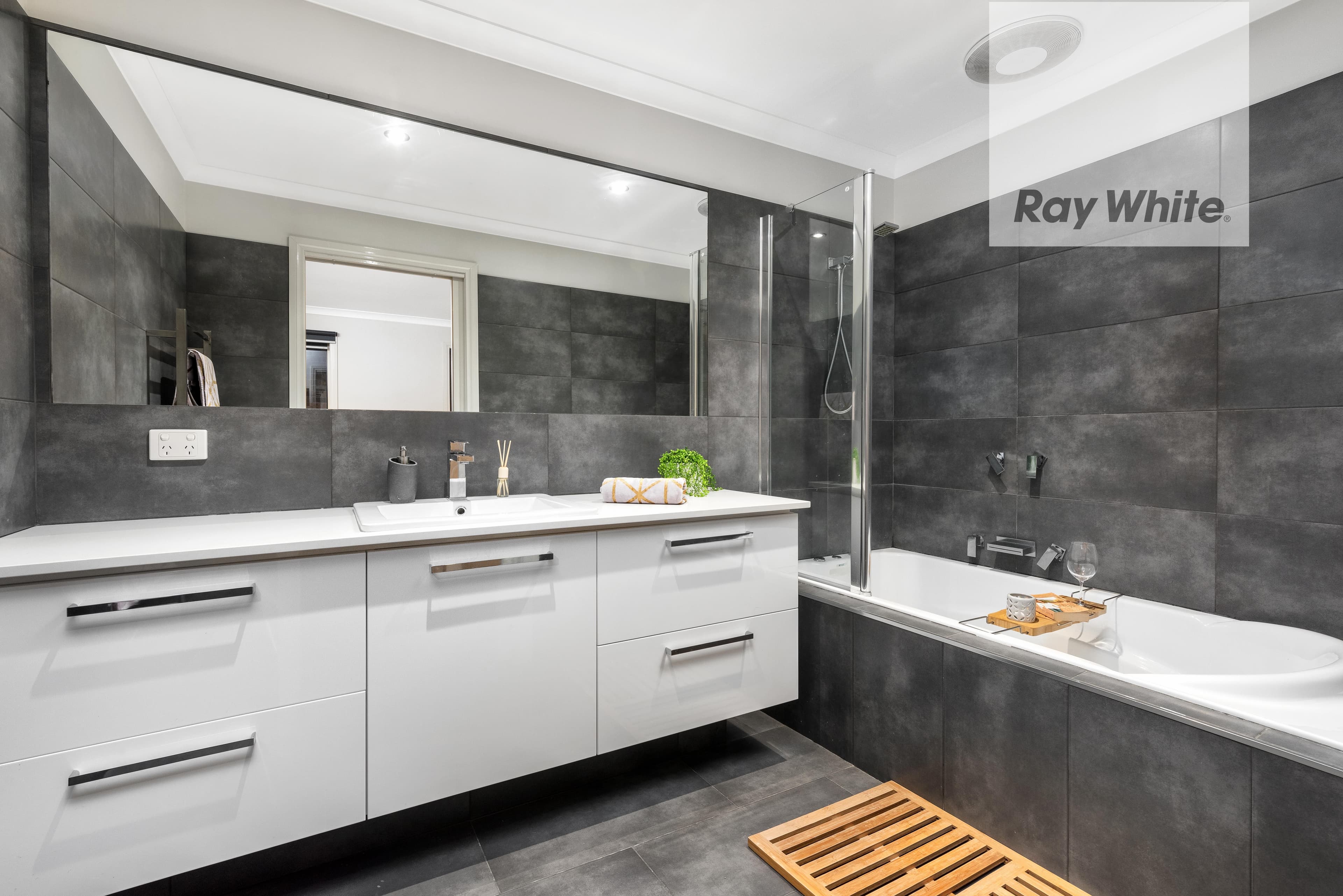 34 Boadle Road, Bundoora VIC 3083, Bundoora - Thumbnail 8