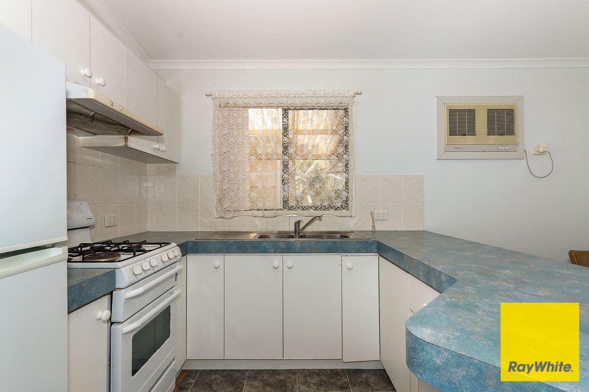 351 Hawtin Road, Forrestfield WA 6058, Forrestfield - Thumbnail 5