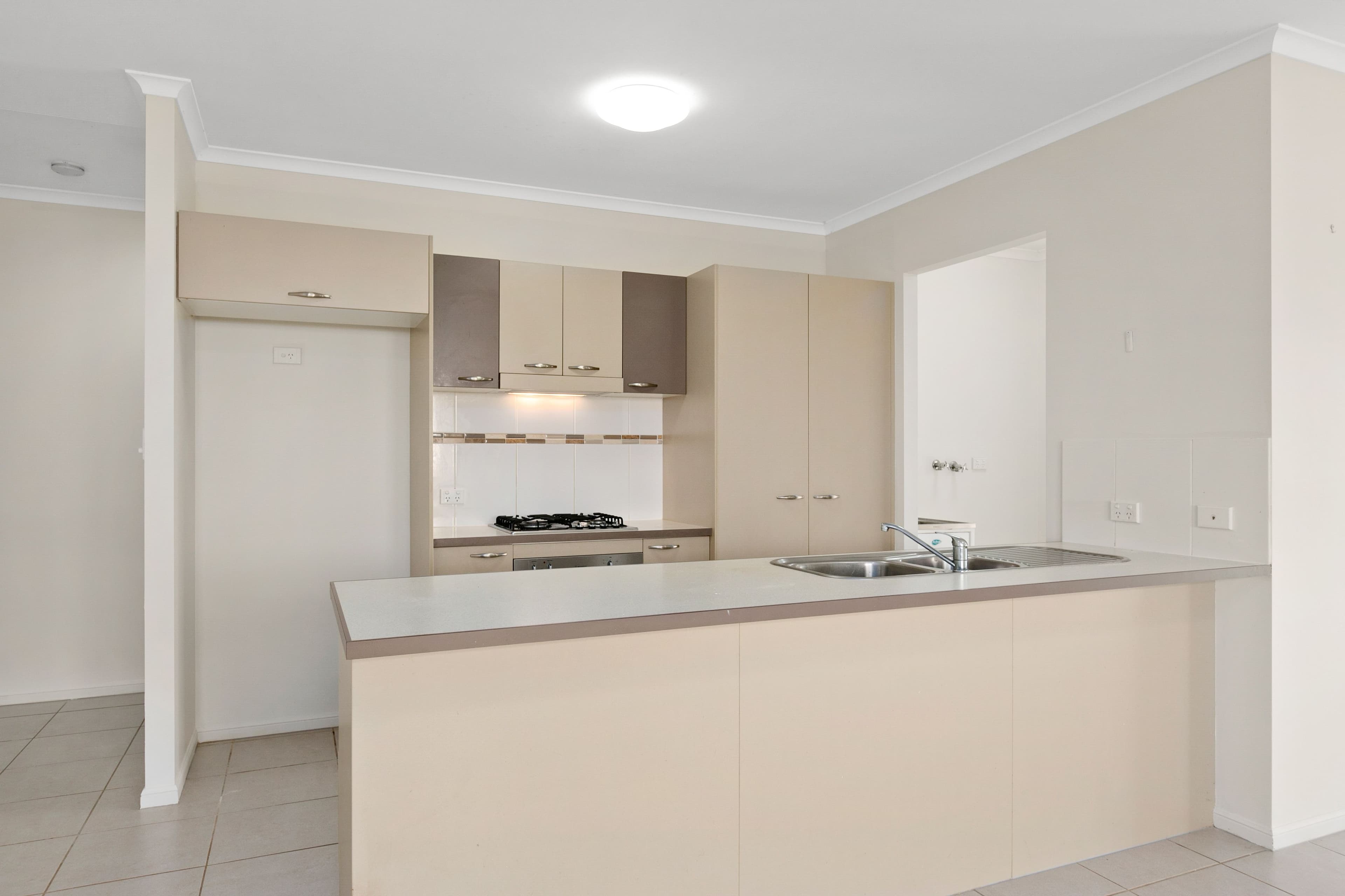 27 Barringtonia Street, Mount Sheridan QLD 4868, Mount Sheridan - Thumbnail 6