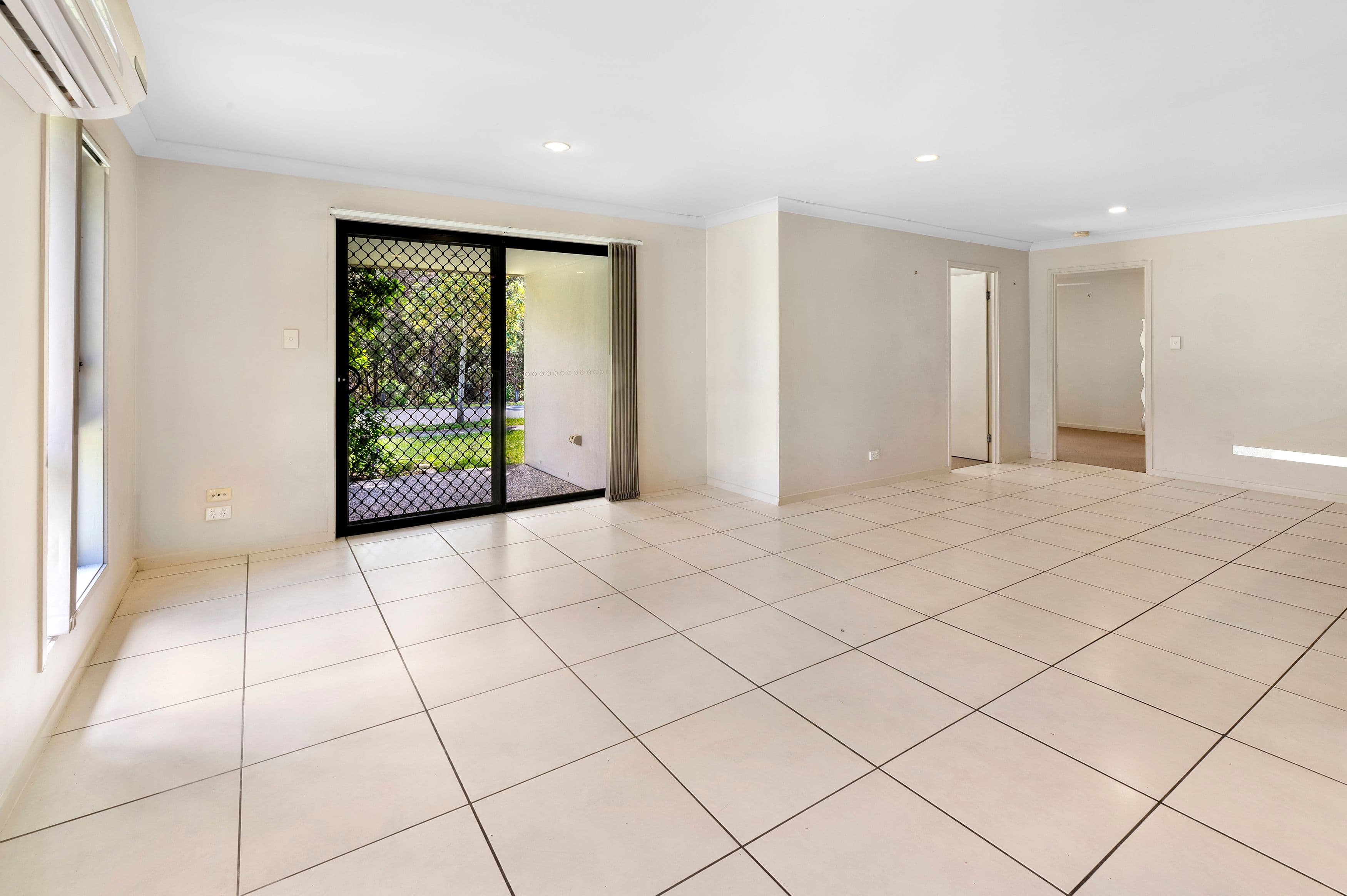 2 Murray Circuit, Upper Coomera QLD 4209, Upper Coomera - Thumbnail 4