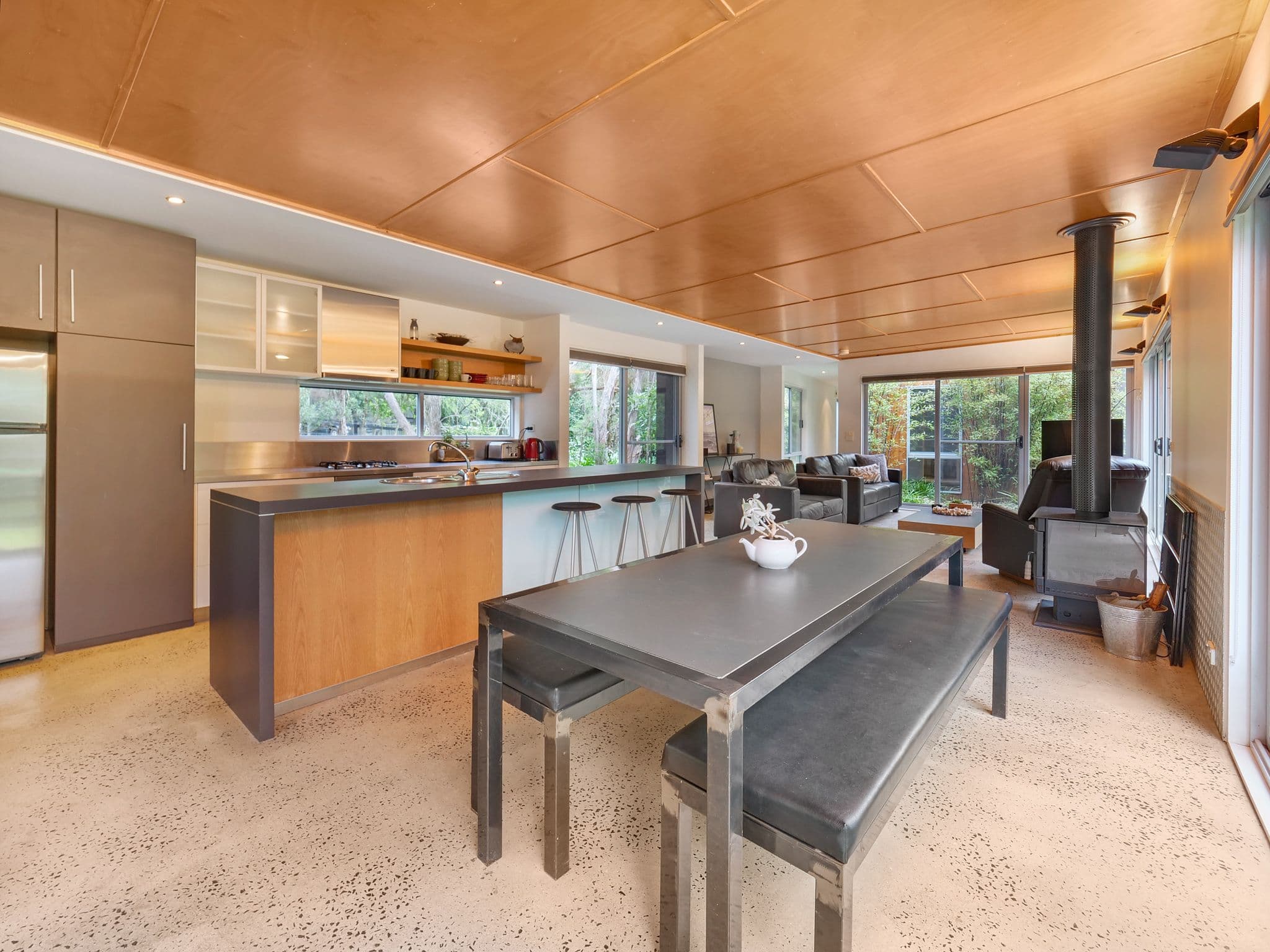 29 McRae Avenue, Cowes VIC 3922, Cowes - Thumbnail 2