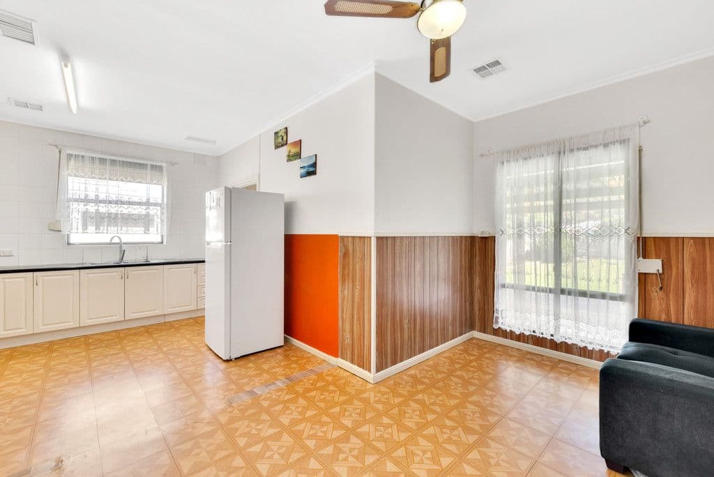 24 Fairfield Road, Elizabeth Grove SA 5112, Elizabeth Grove - Thumbnail 5