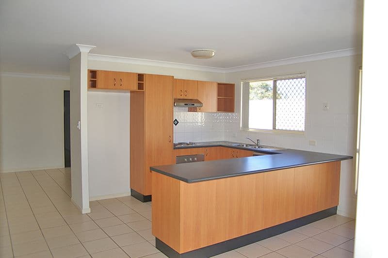 10 Tyler Place, Deception Bay QLD 4508, Deception Bay - Thumbnail 4
