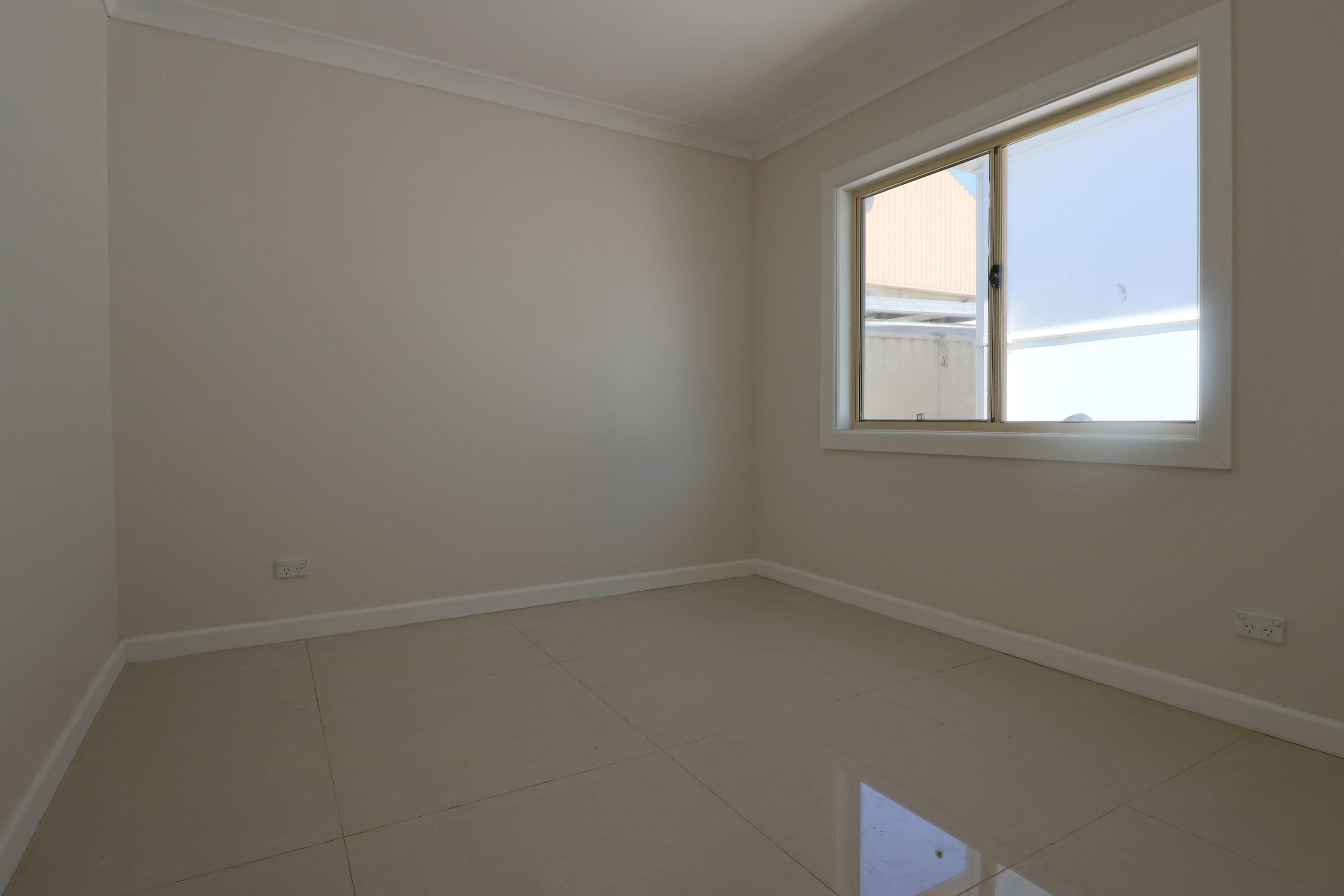 18 Van Dieman Crescent, Fairfield NSW 2165, Fairfield - Thumbnail 4