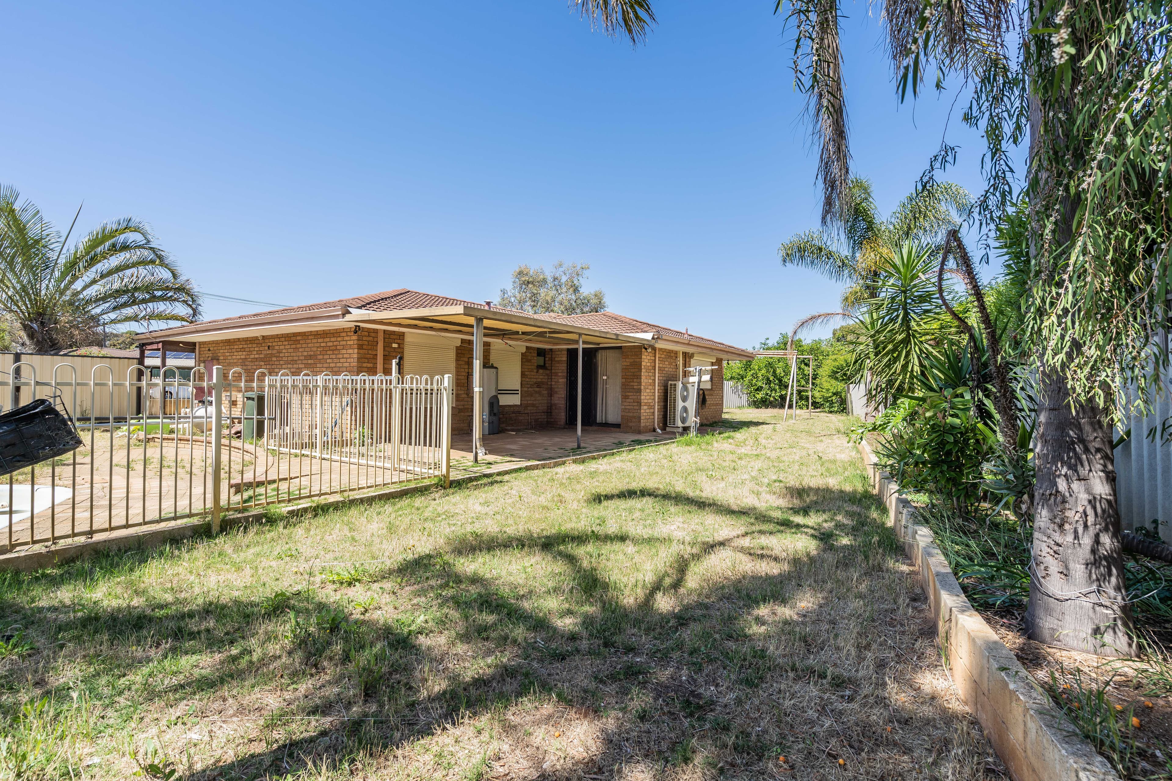 3 Shipbourne Way, Huntingdale WA 6110, Huntingdale - Thumbnail 3