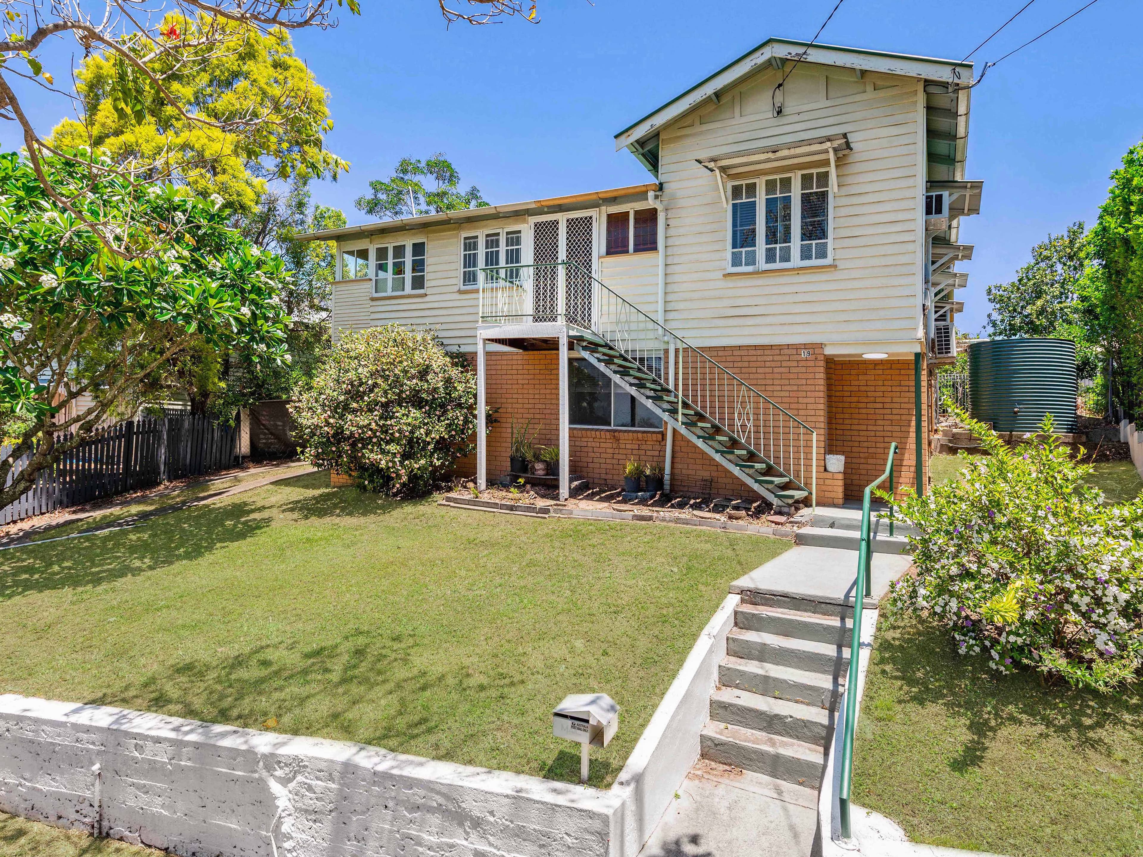 19 Frobisher Street, Ashgrove QLD 4060, Ashgrove - Image 1