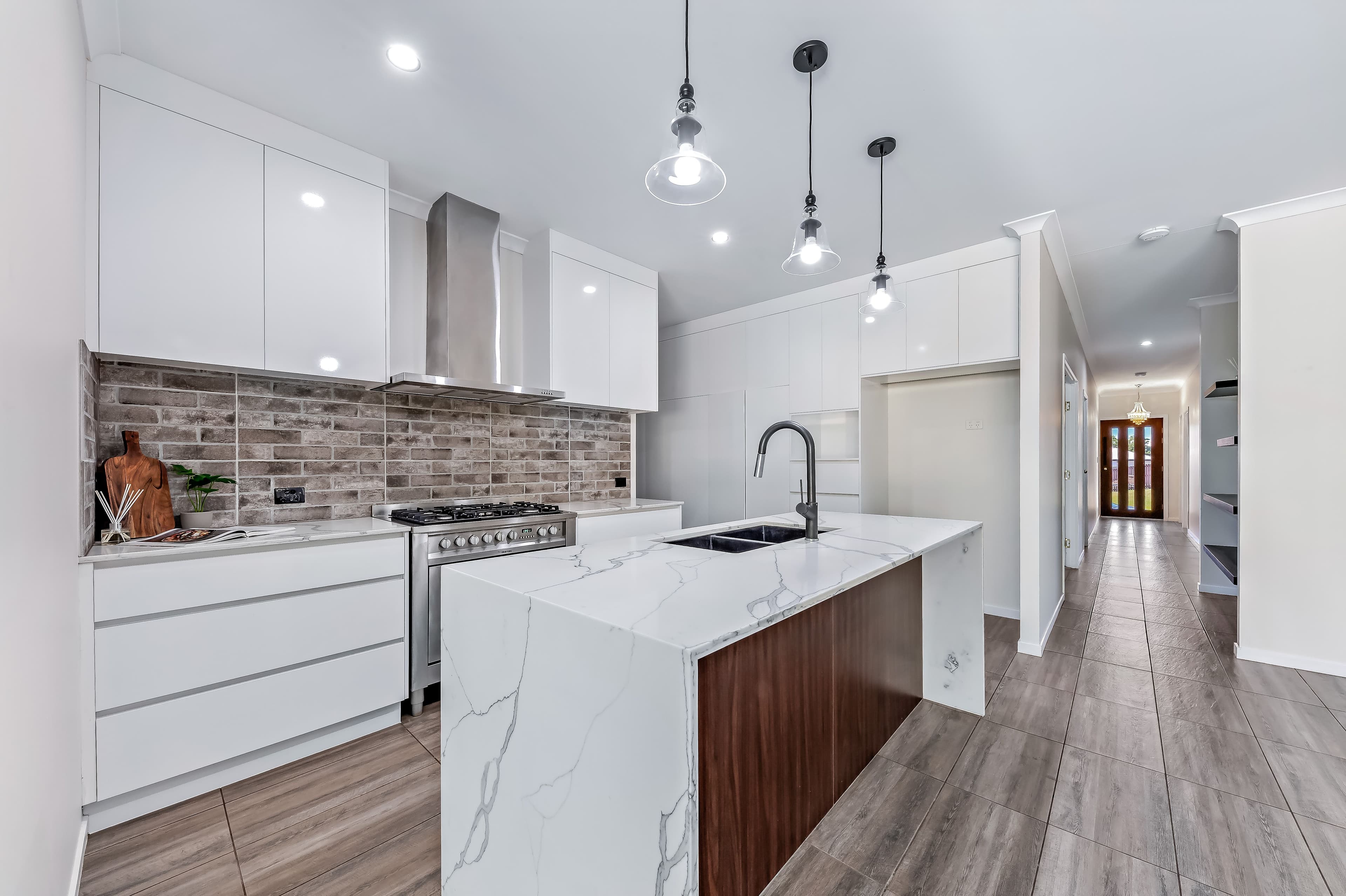 52 Trader Crescent, Cannonvale QLD 4802, Cannonvale - Thumbnail 3