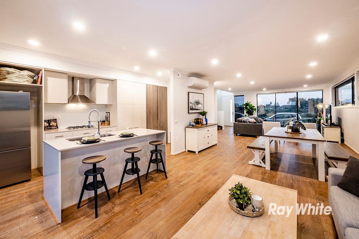 8 Parkdale Drive, Lyndhurst VIC 3975, Lyndhurst - Thumbnail 4