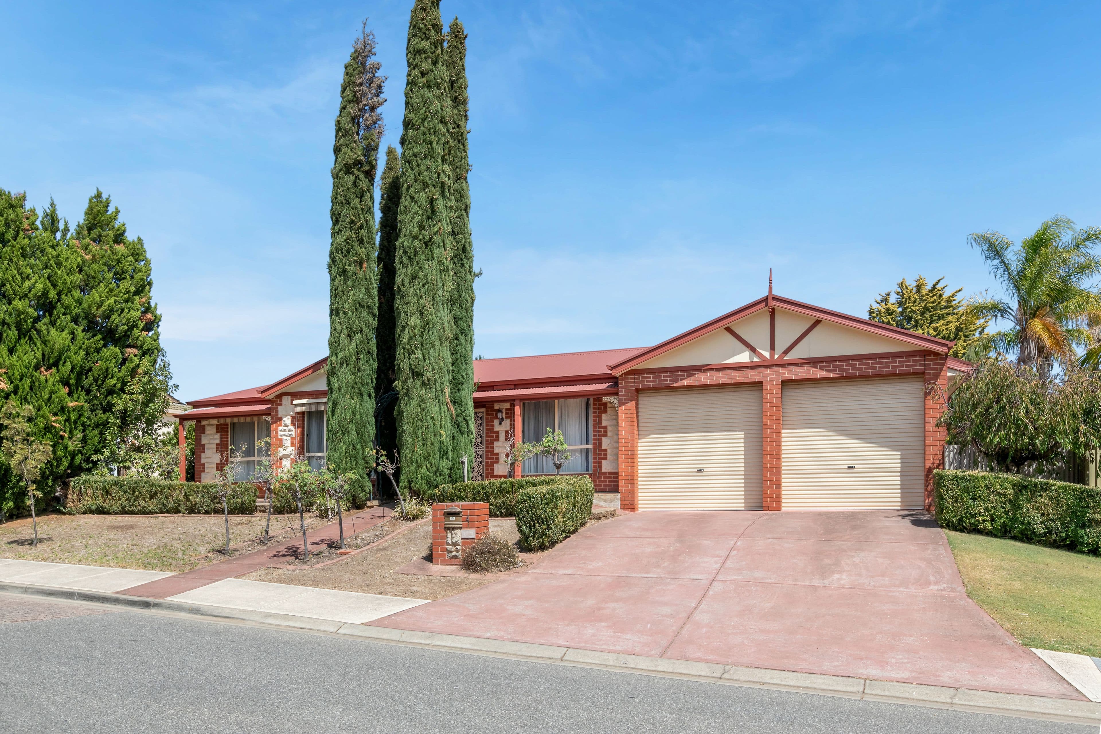 4 Christiana Crescent, Wynn Vale SA 5127, Wynn Vale - Thumbnail 2