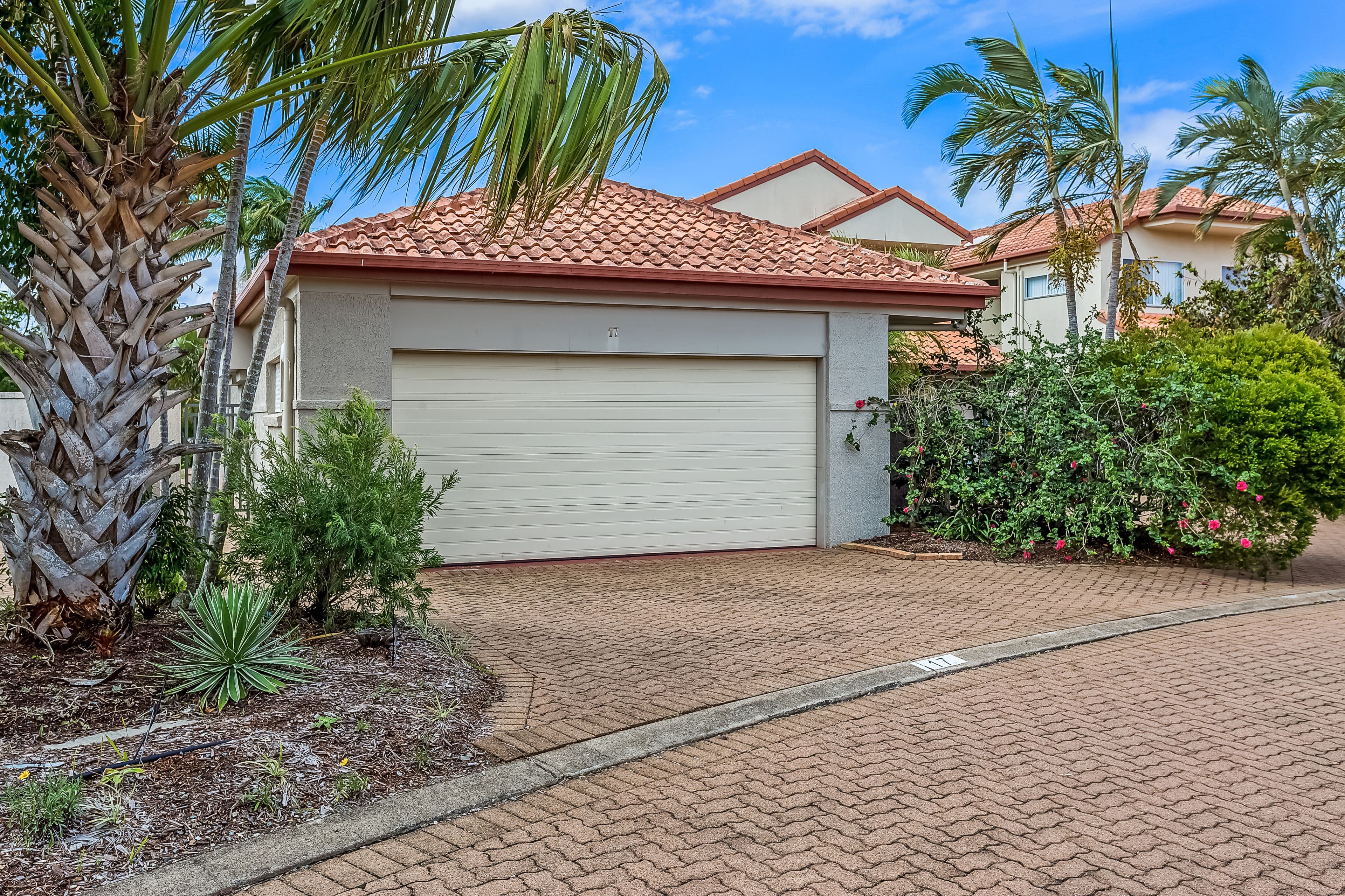 24 Ron Penhaligon Way, Robina QLD 4226, Robina - Thumbnail 8