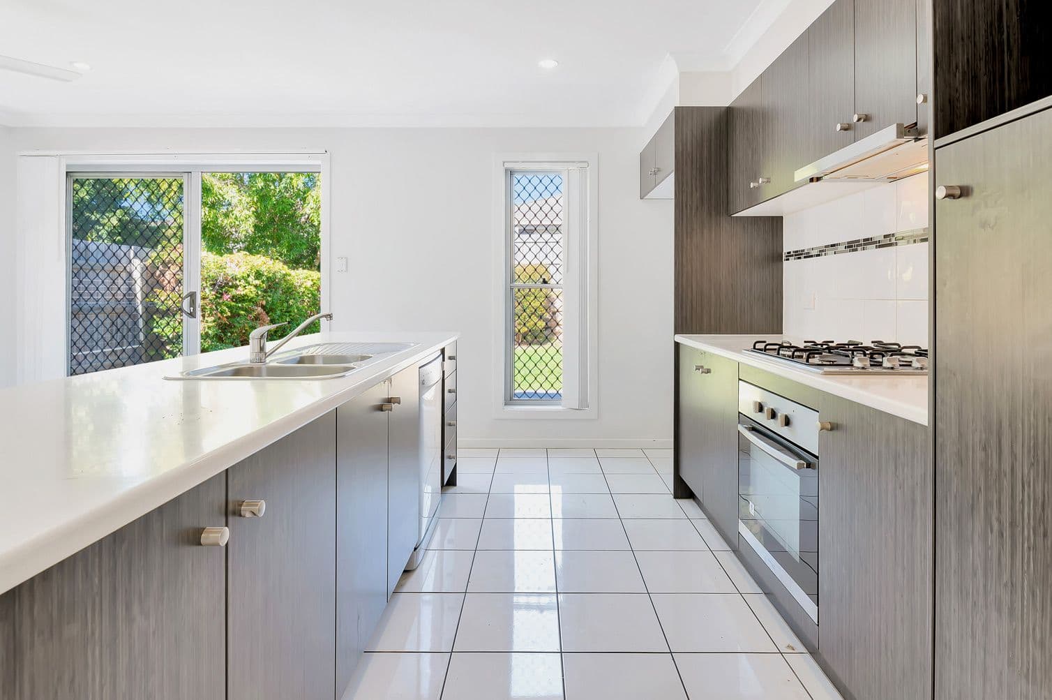 14 Tuxworth Place, Pimpama QLD 4209, Pimpama - Thumbnail 5