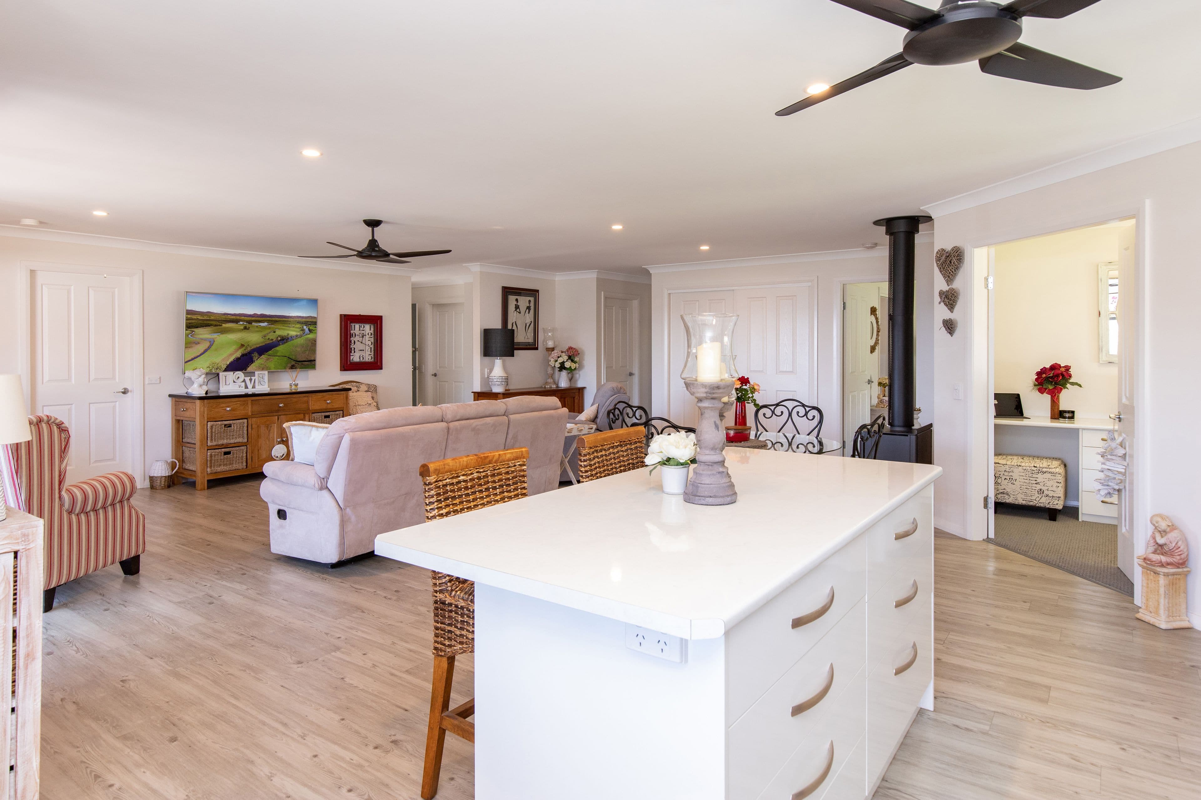 6 Shedden Close, Gloucester NSW 2422, Gloucester - Thumbnail 2