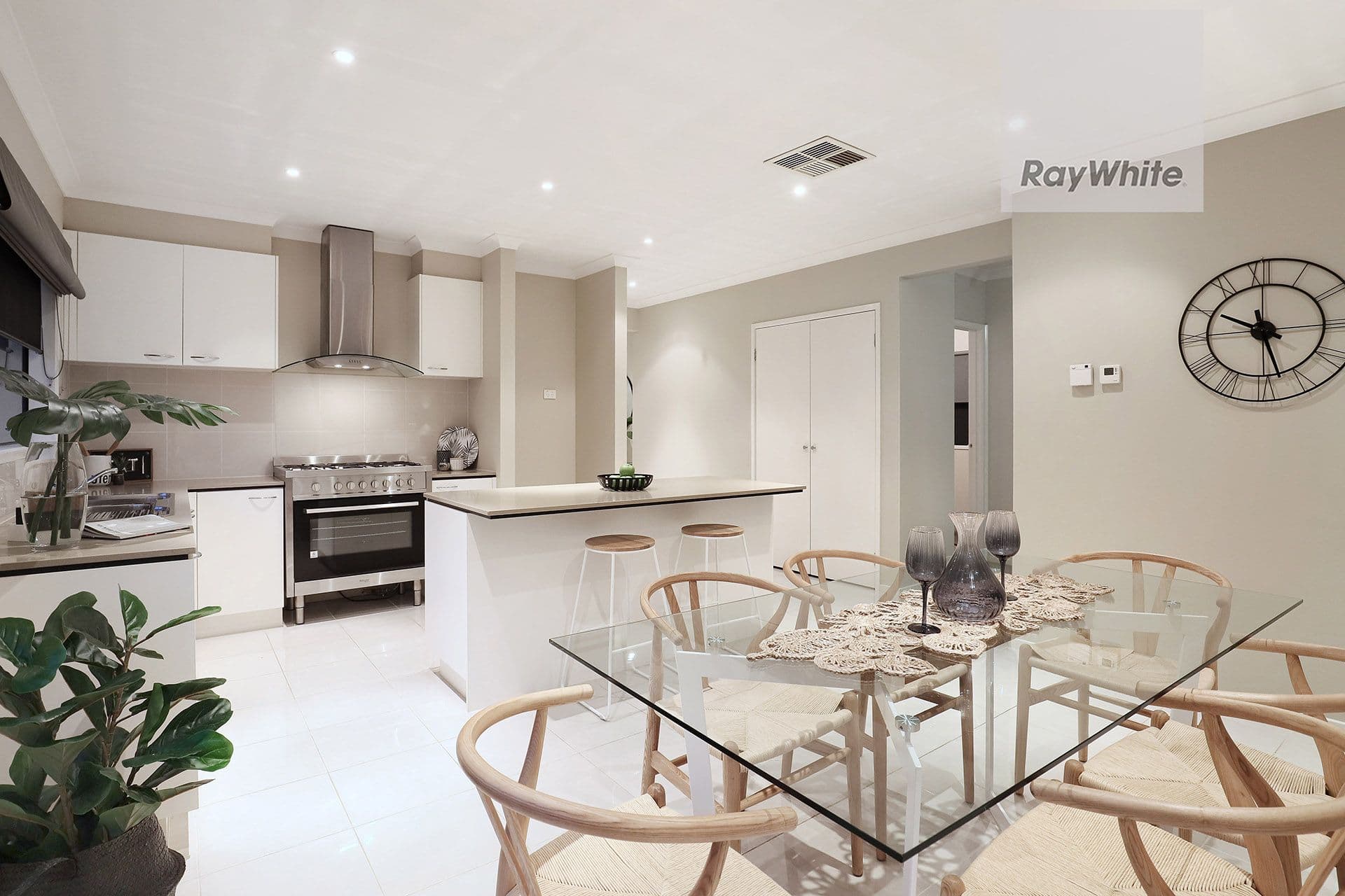 15 Eminence Way, Craigieburn VIC 3064, Craigieburn - Thumbnail 5