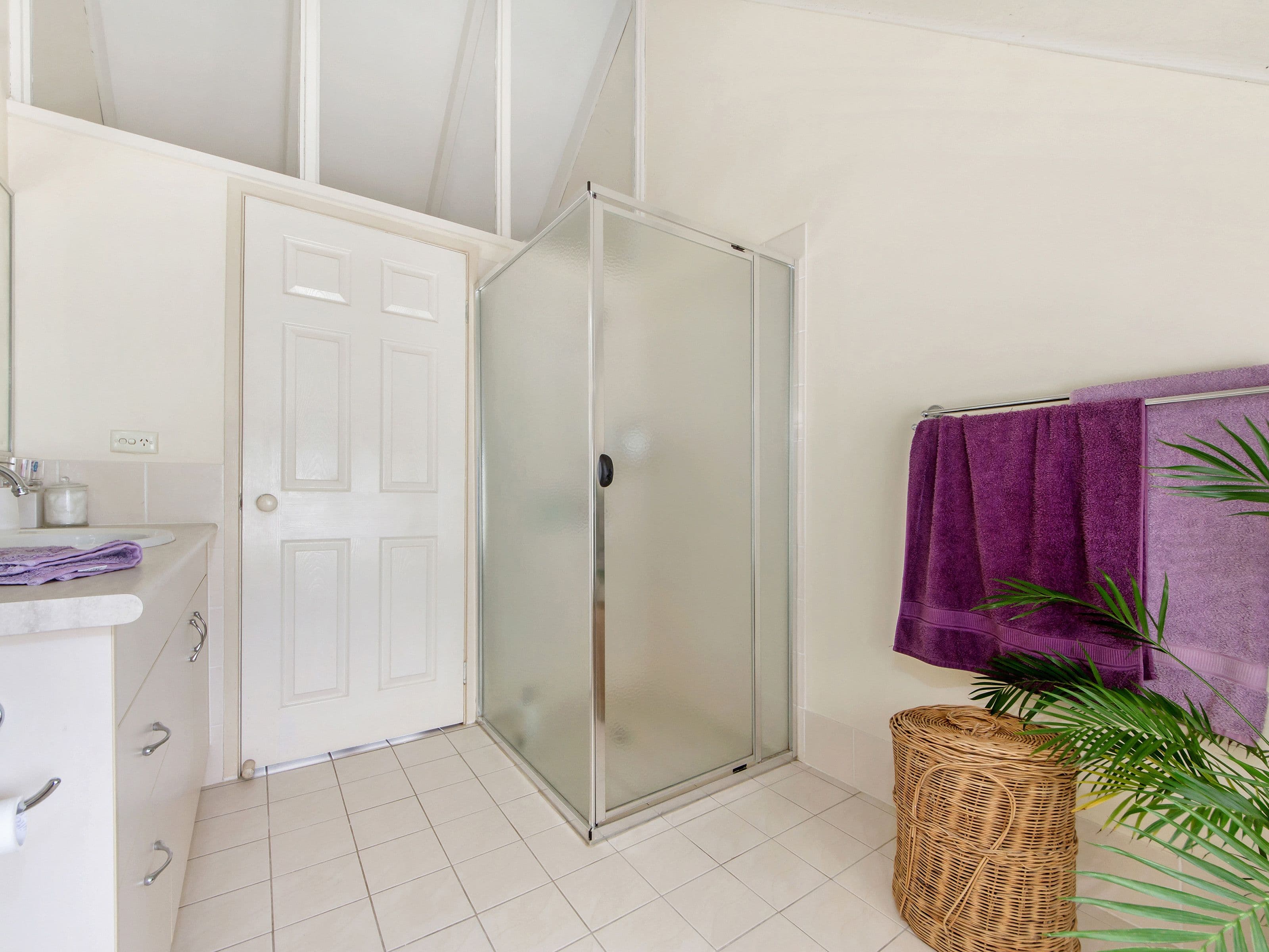 1 Corunna Crescent, Ashmore QLD 4214, Ashmore - Thumbnail 8