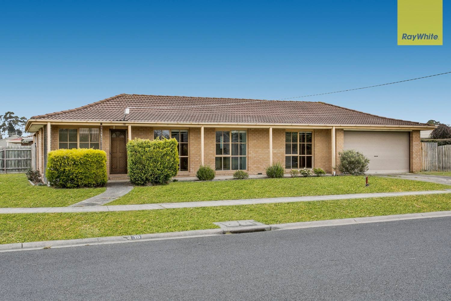 10 Stella Street, Beaconsfield VIC 3807, Beaconsfield - Thumbnail 3