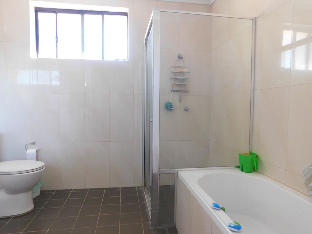 33B Jacques Avenue, Peakhurst NSW 2210, Peakhurst - Thumbnail 7