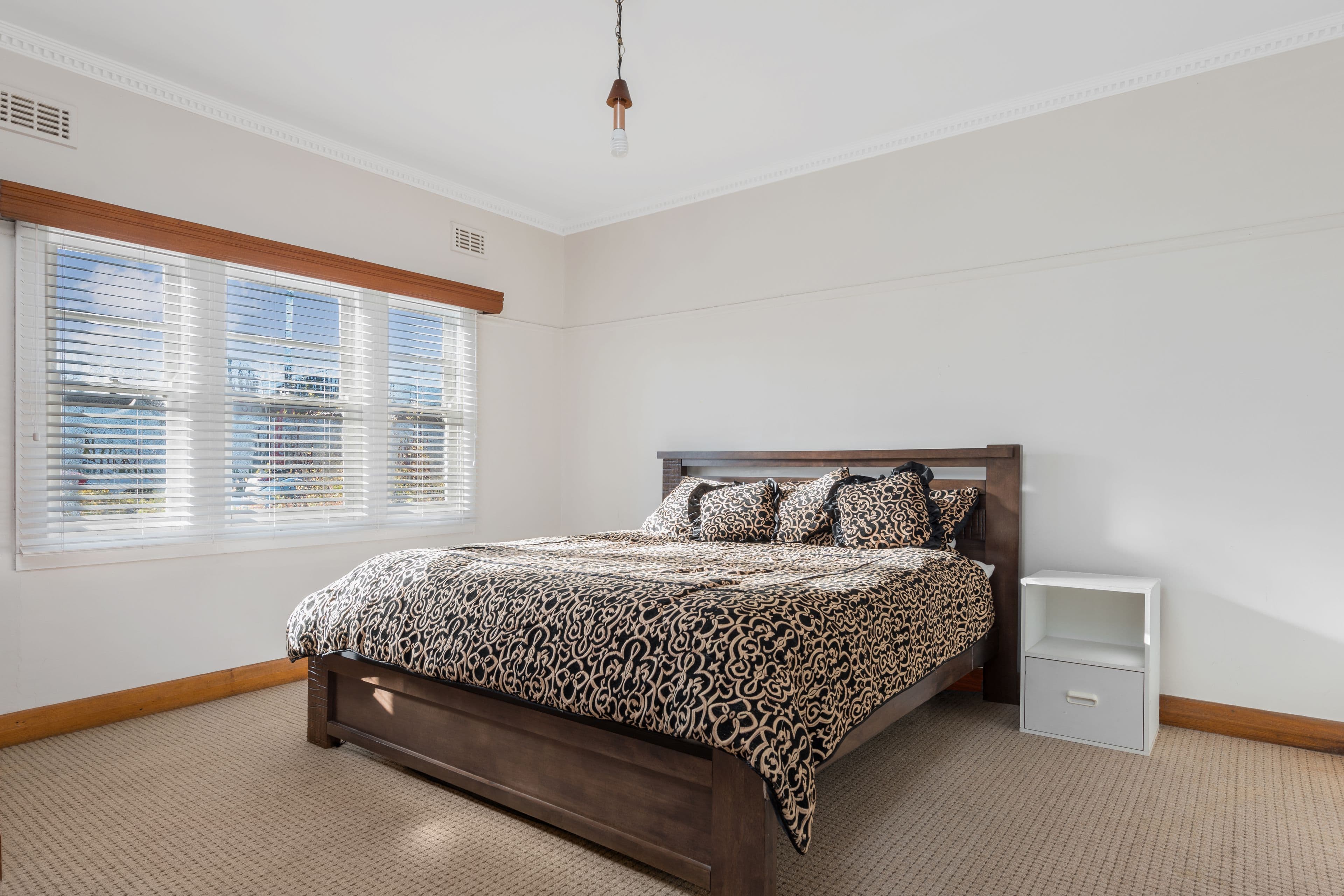 228 Main Road, Golden Point VIC 3350, Golden Point - Thumbnail 8