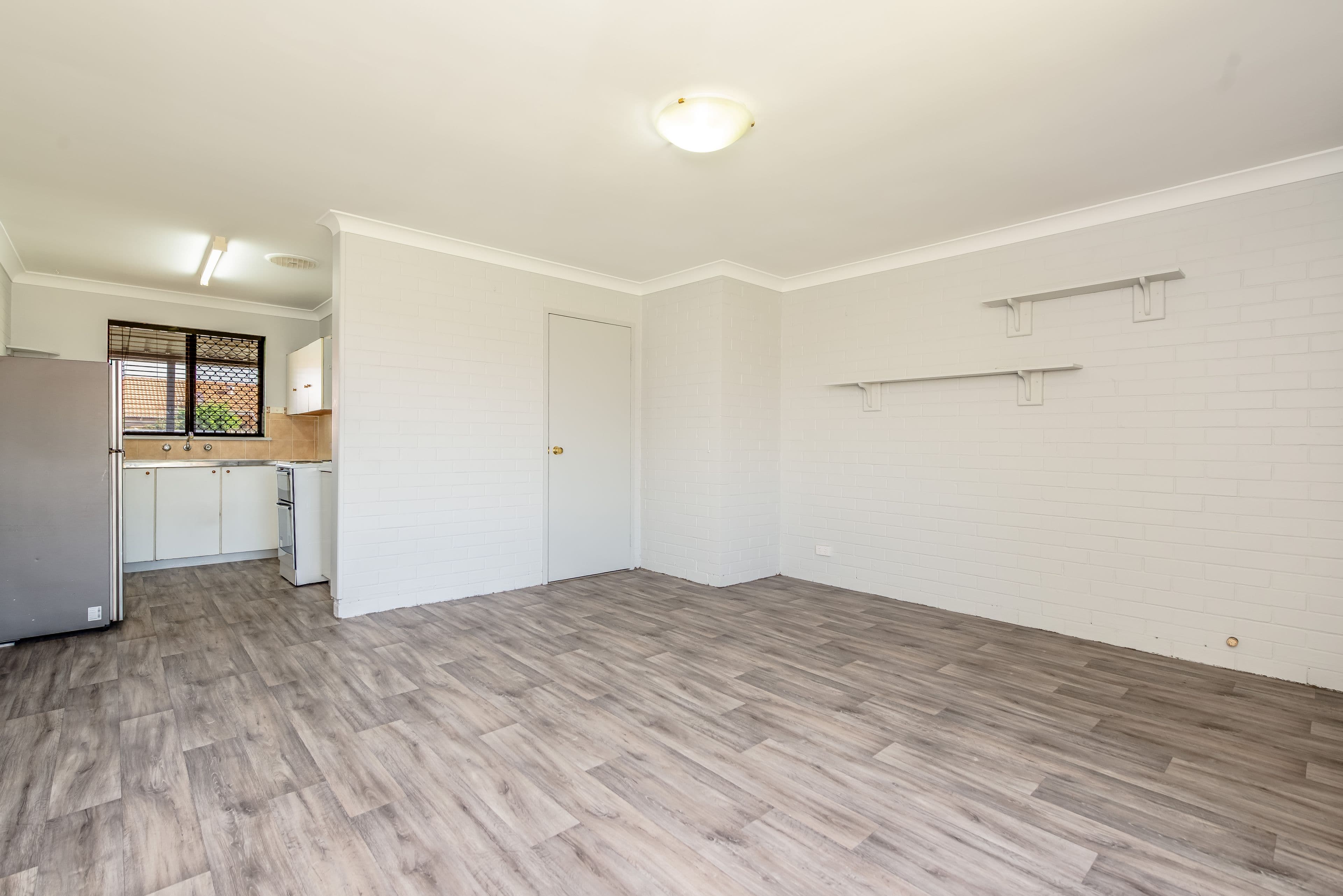 10/125 Railway Street, Bluff Point WA 6530, Bluff Point - Thumbnail 5