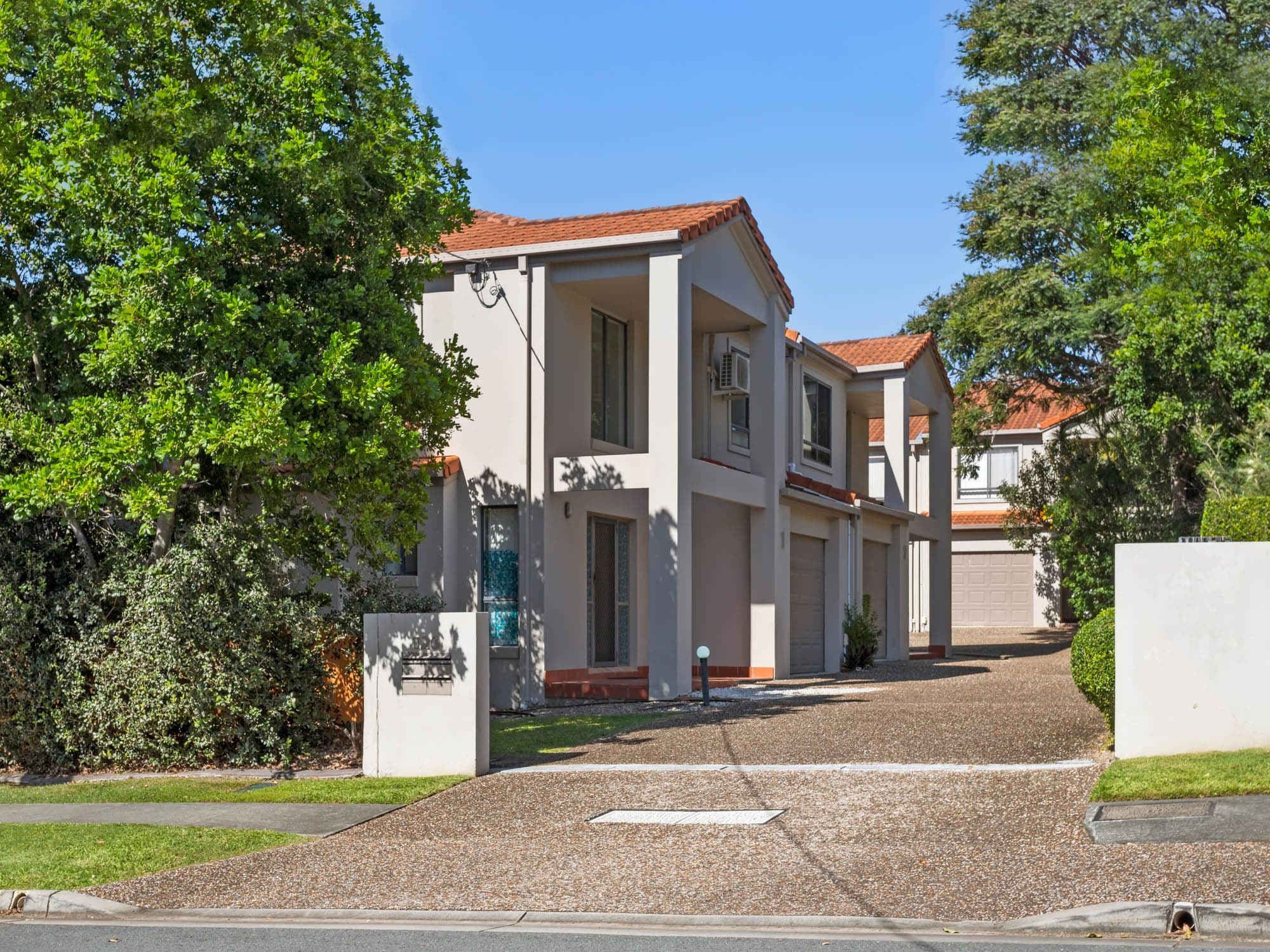120 Pohlman Street, Southport QLD 4215, Southport - Image 1