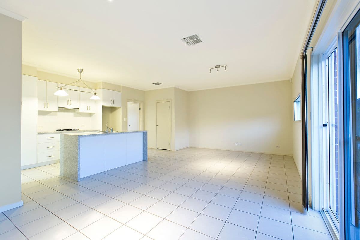 8 Sugarloaf Lane, Mawson Lakes SA 5095, Mawson Lakes - Thumbnail 7