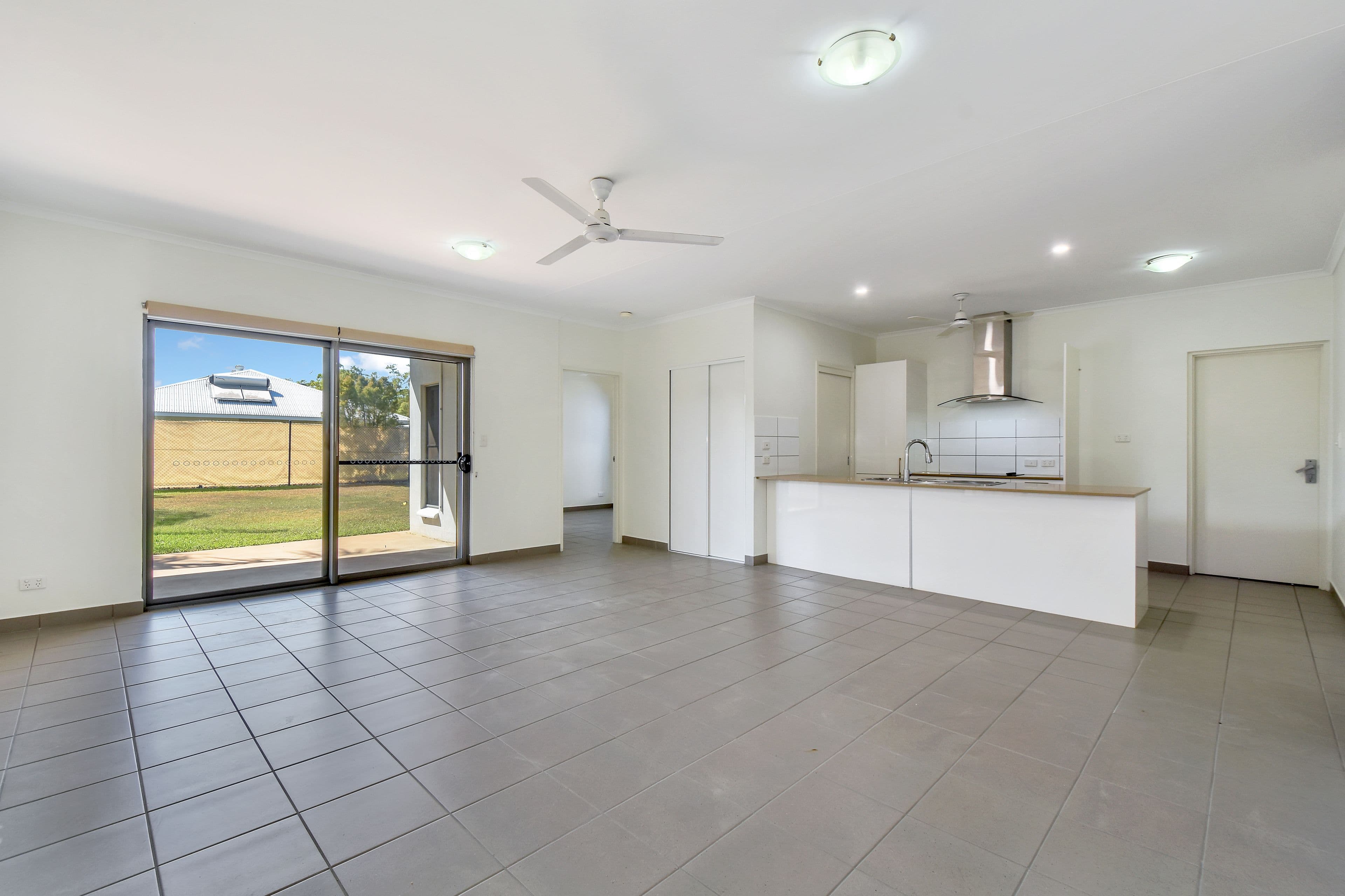 11A Stephanie Street, Bellamack NT 0832, Bellamack - Thumbnail 3