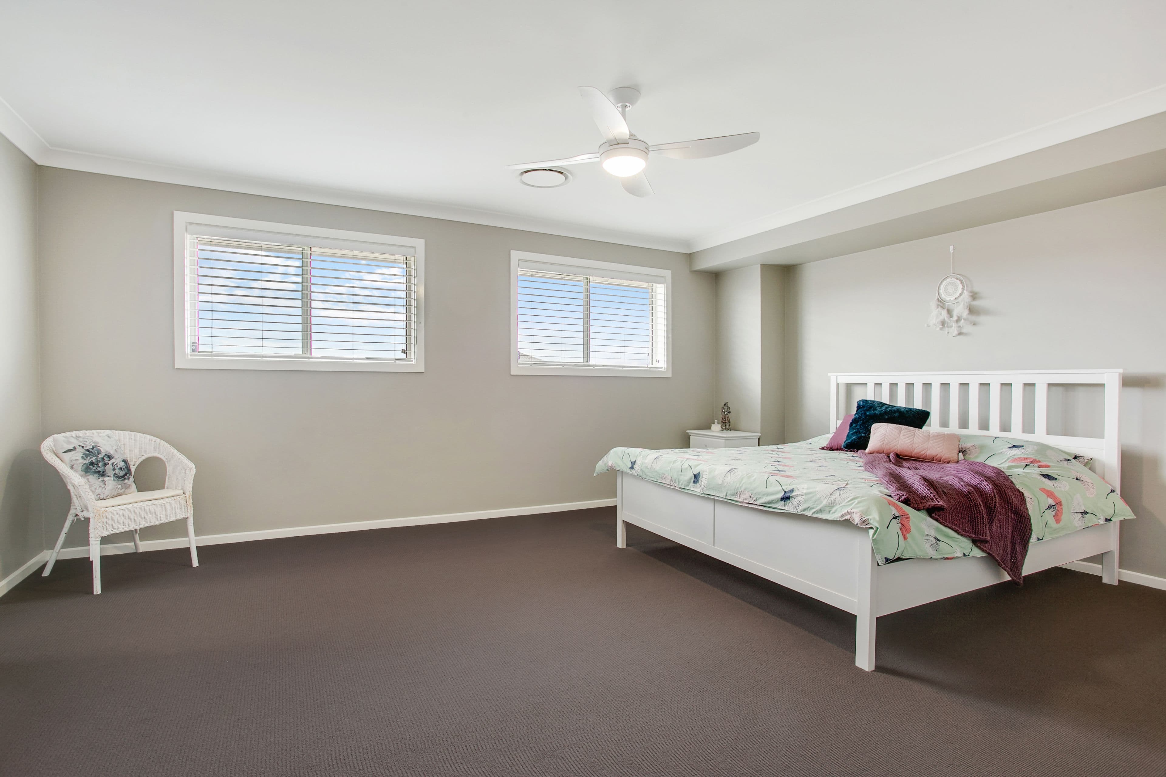 44 Mary Wade Place, Carnes Hill - Thumbnail 7