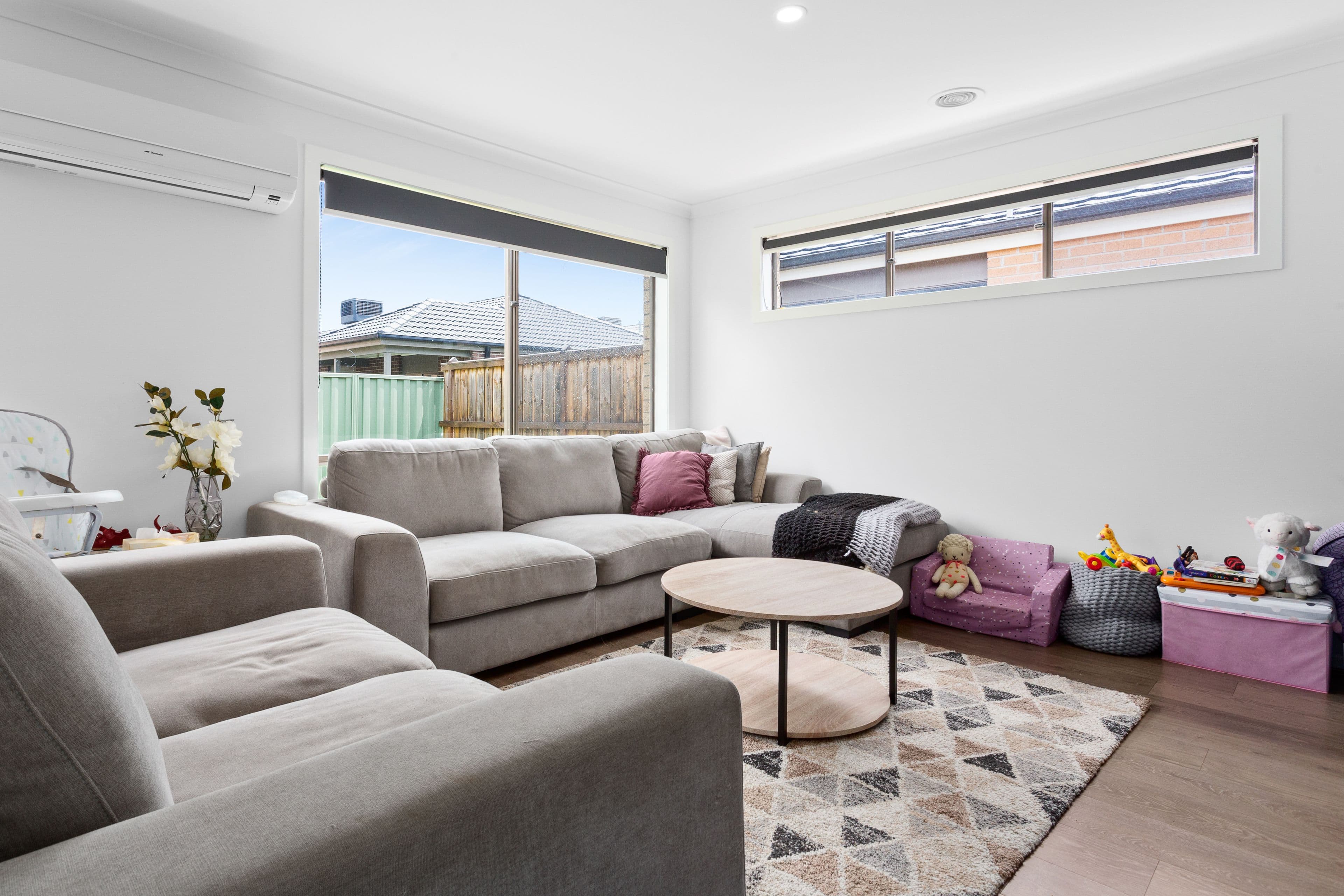 44 Lotus Street, Pakenham VIC 3810, Pakenham - Thumbnail 3