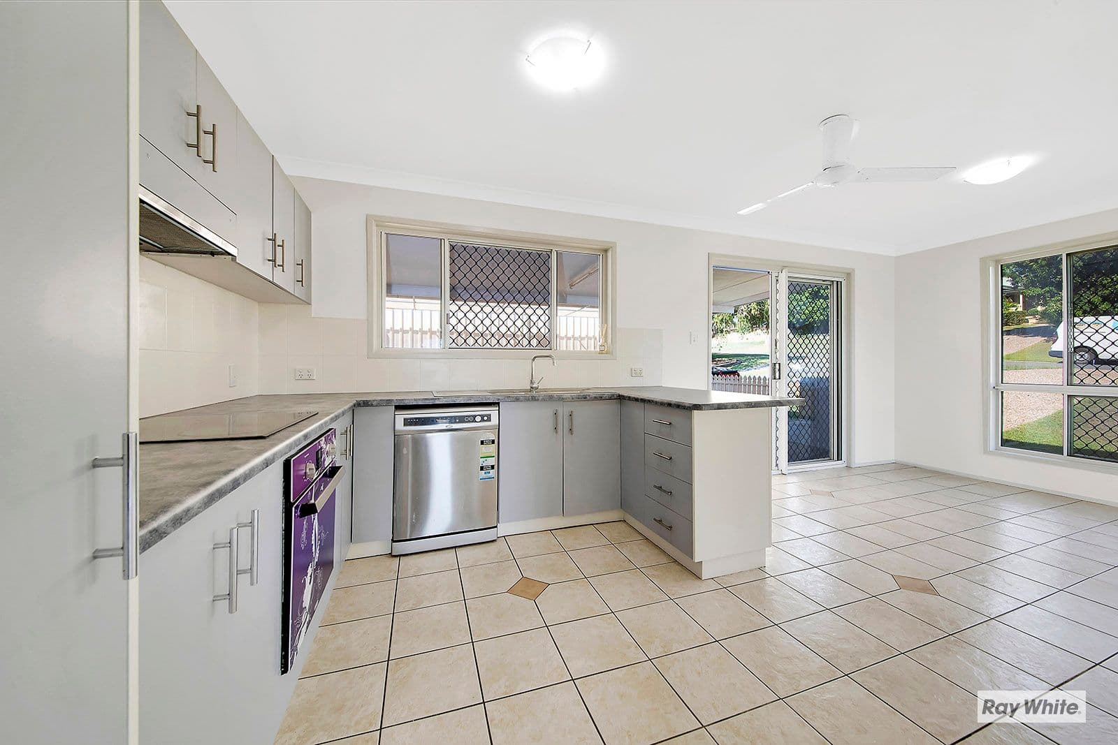 11 Benowa Drive, Taranganba QLD 4703, Taranganba - Thumbnail 4