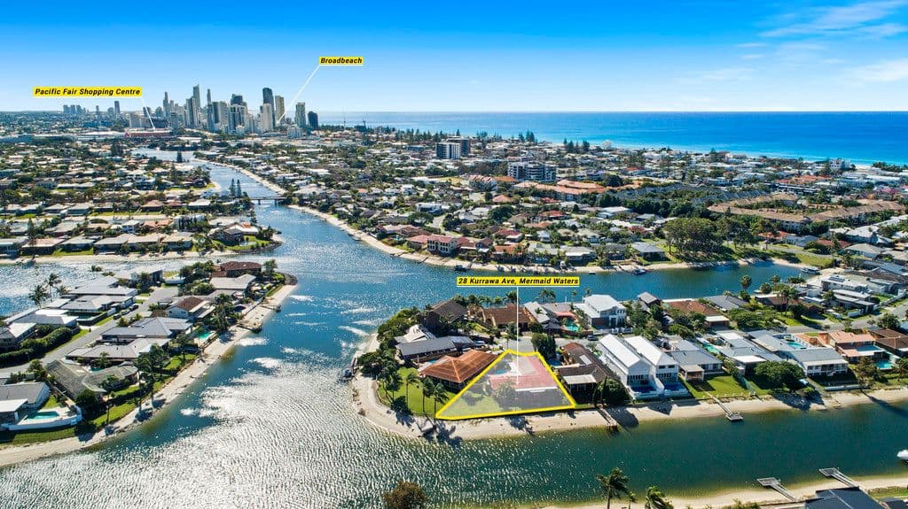 28 Kurrawa Avenue, Mermaid Waters QLD 4218, Mermaid Waters - Image 1