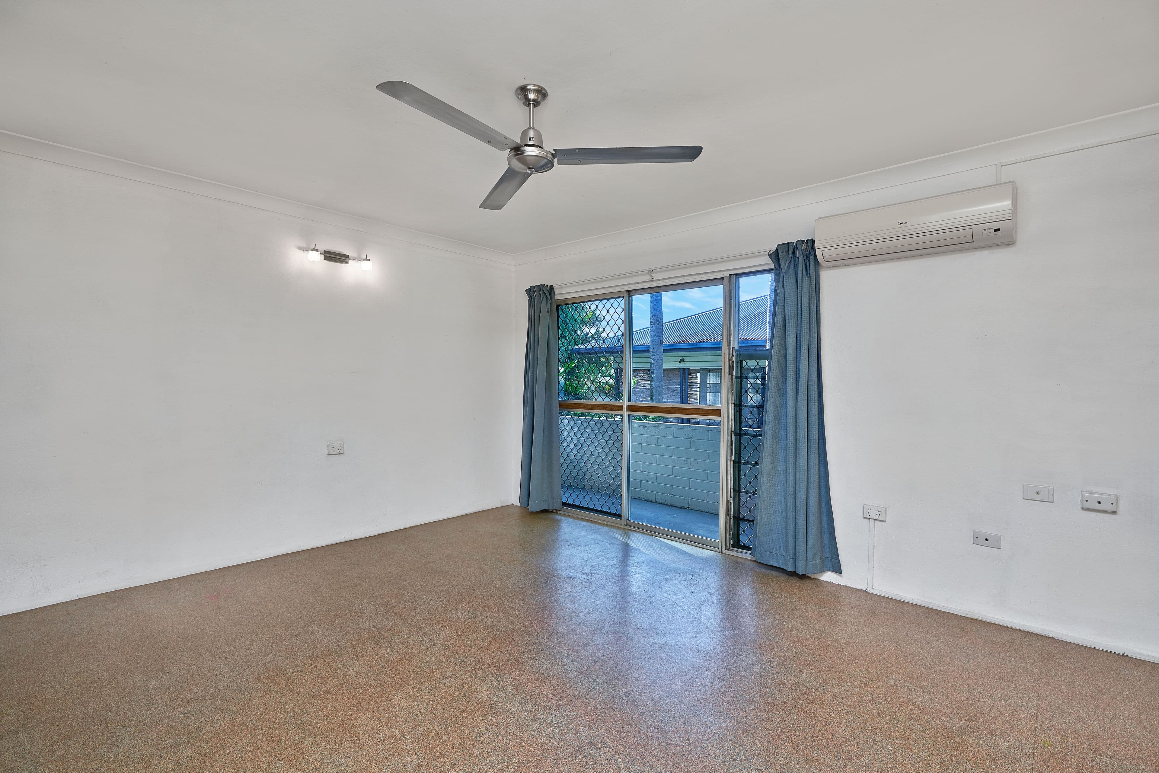 282 Lake Street, Cairns North QLD 4870, Cairns North - Thumbnail 2