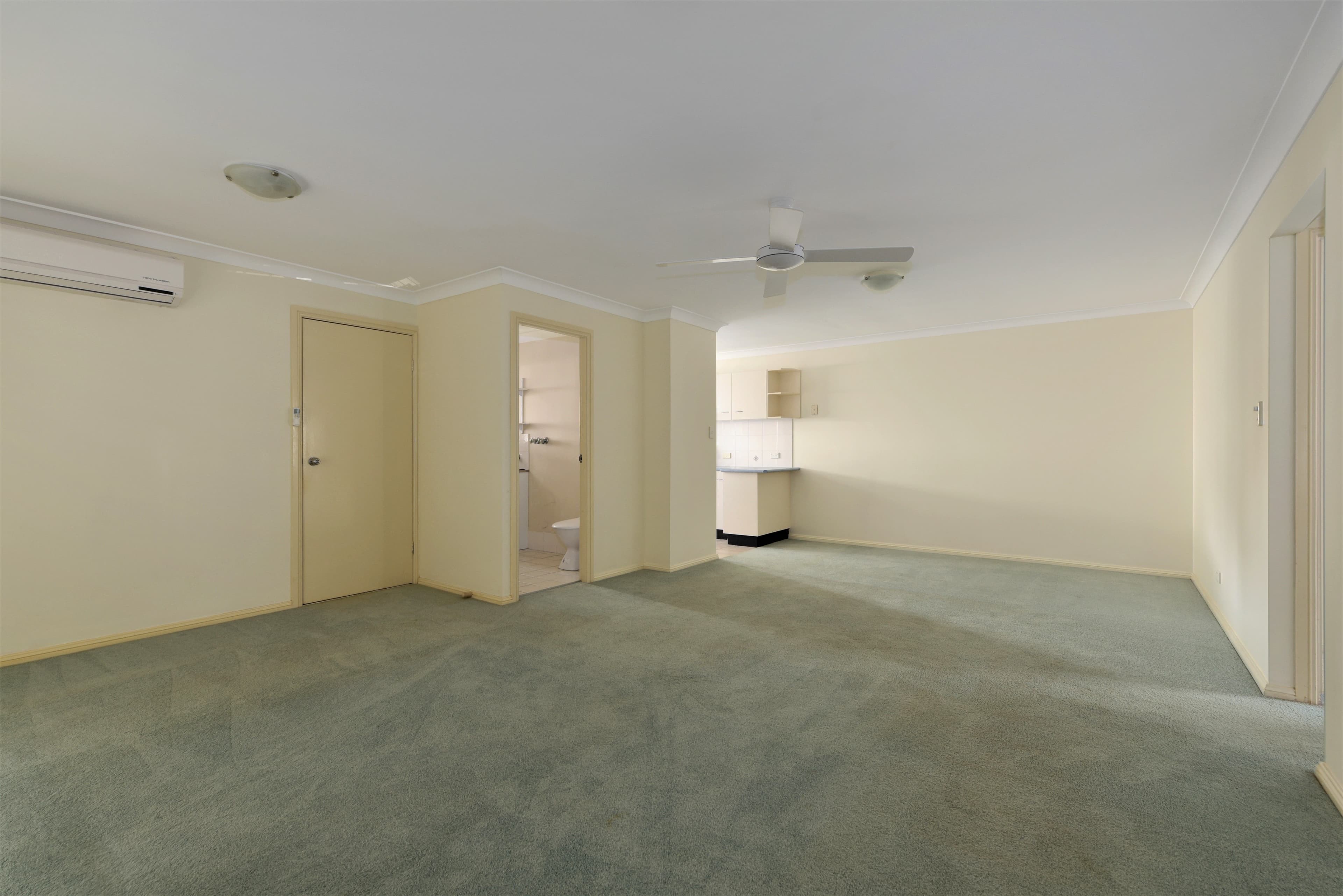 1/92B Kincumber Crescent, Davistown NSW 2251, Davistown - Thumbnail 2