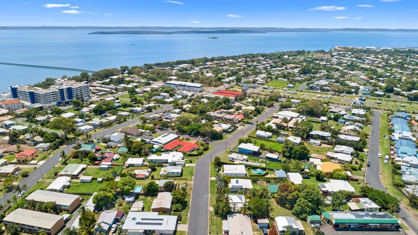 35 Shell Street, Urangan QLD 4655, Urangan - Thumbnail 7