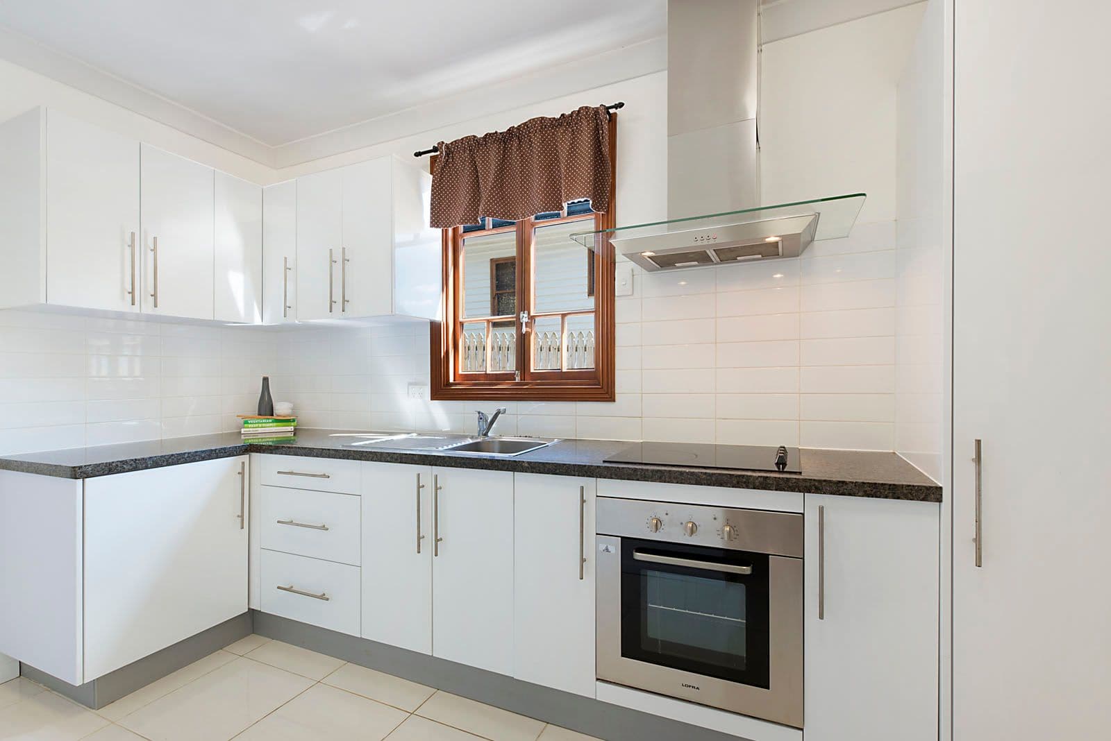40 Edinburgh Castle Road, Kedron QLD 4031, Kedron - Thumbnail 8