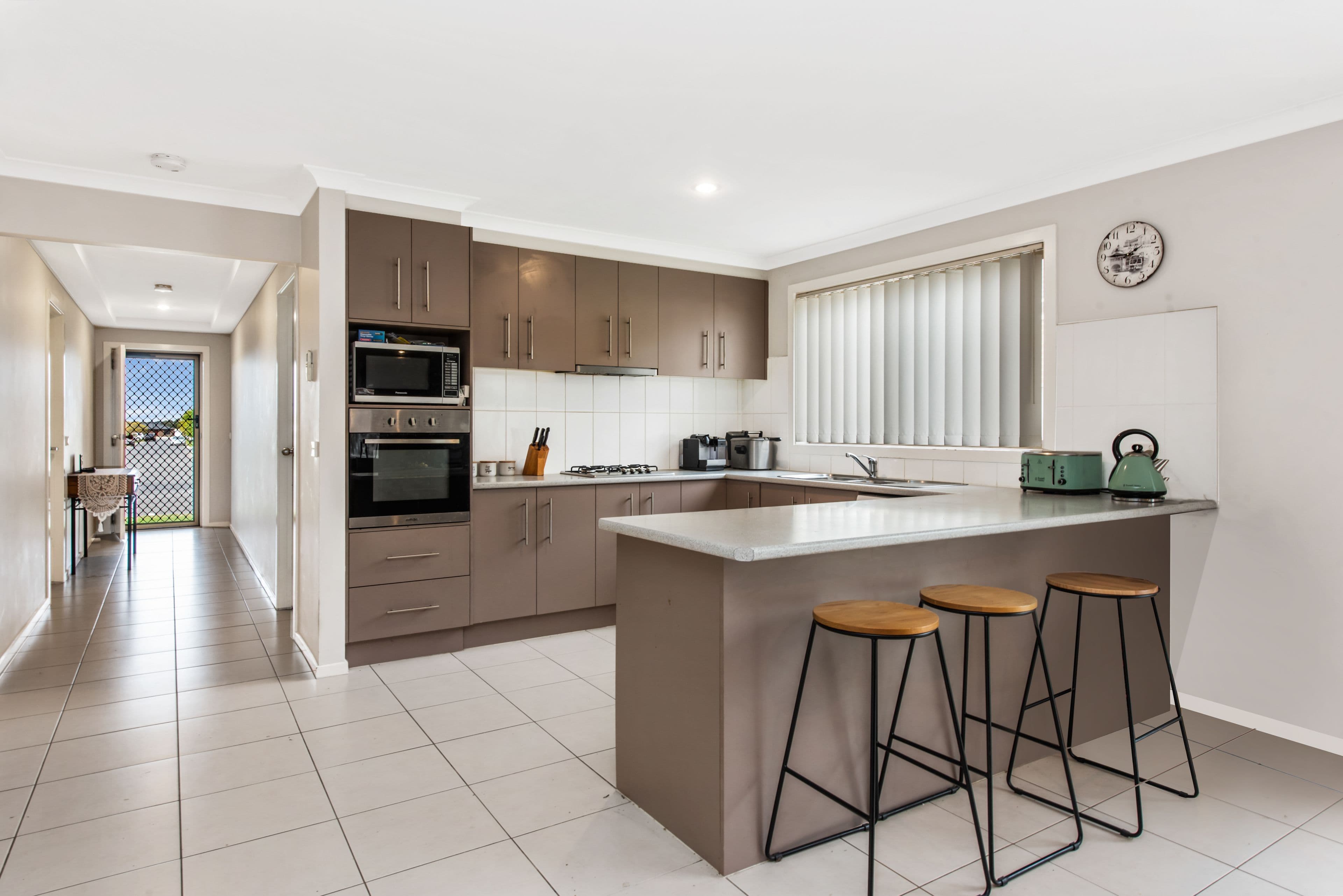 8 Ramel Way, Pakenham VIC 3810, Pakenham - Thumbnail 2