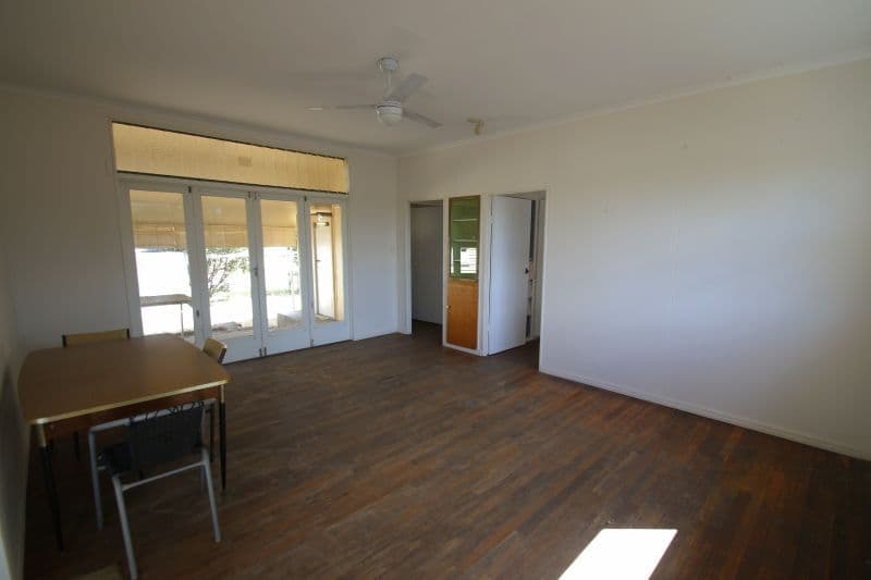 18 Mitchell Street, Monto QLD 4630, Monto - Thumbnail 6
