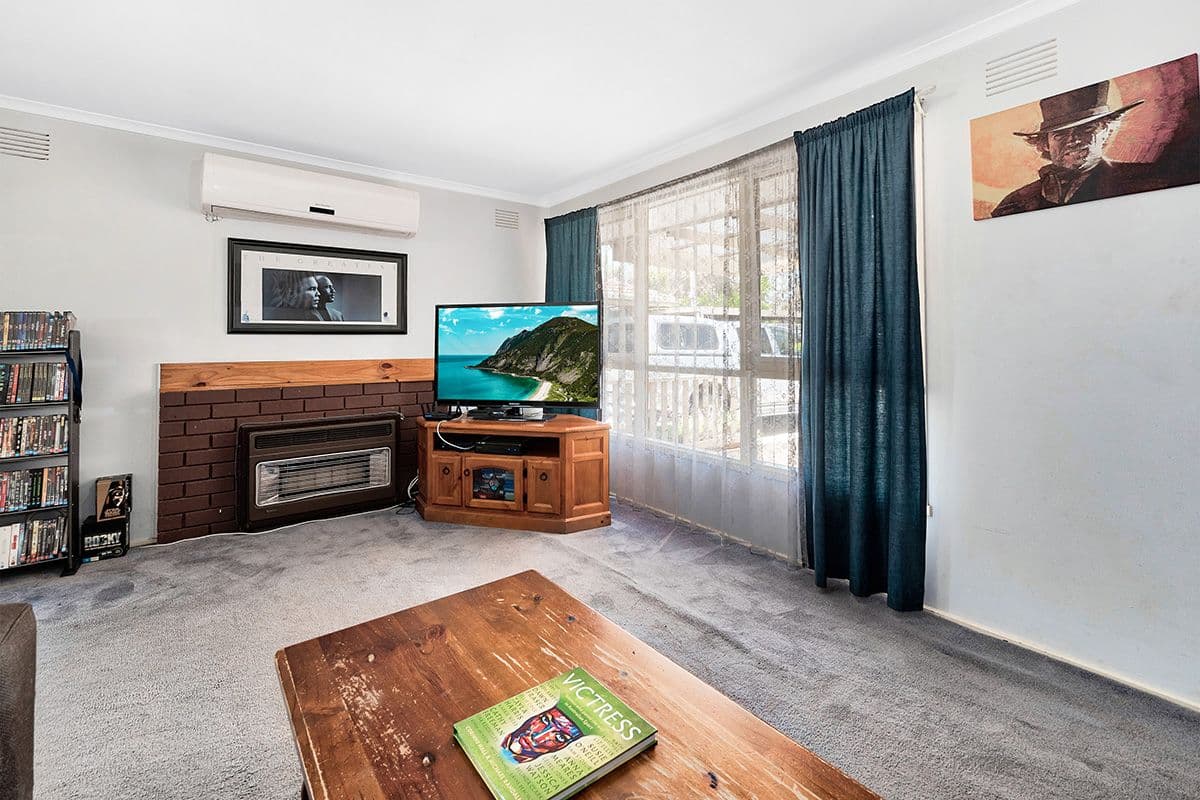 33 Fenfield Street, Cranbourne VIC 3977, Cranbourne - Thumbnail 7