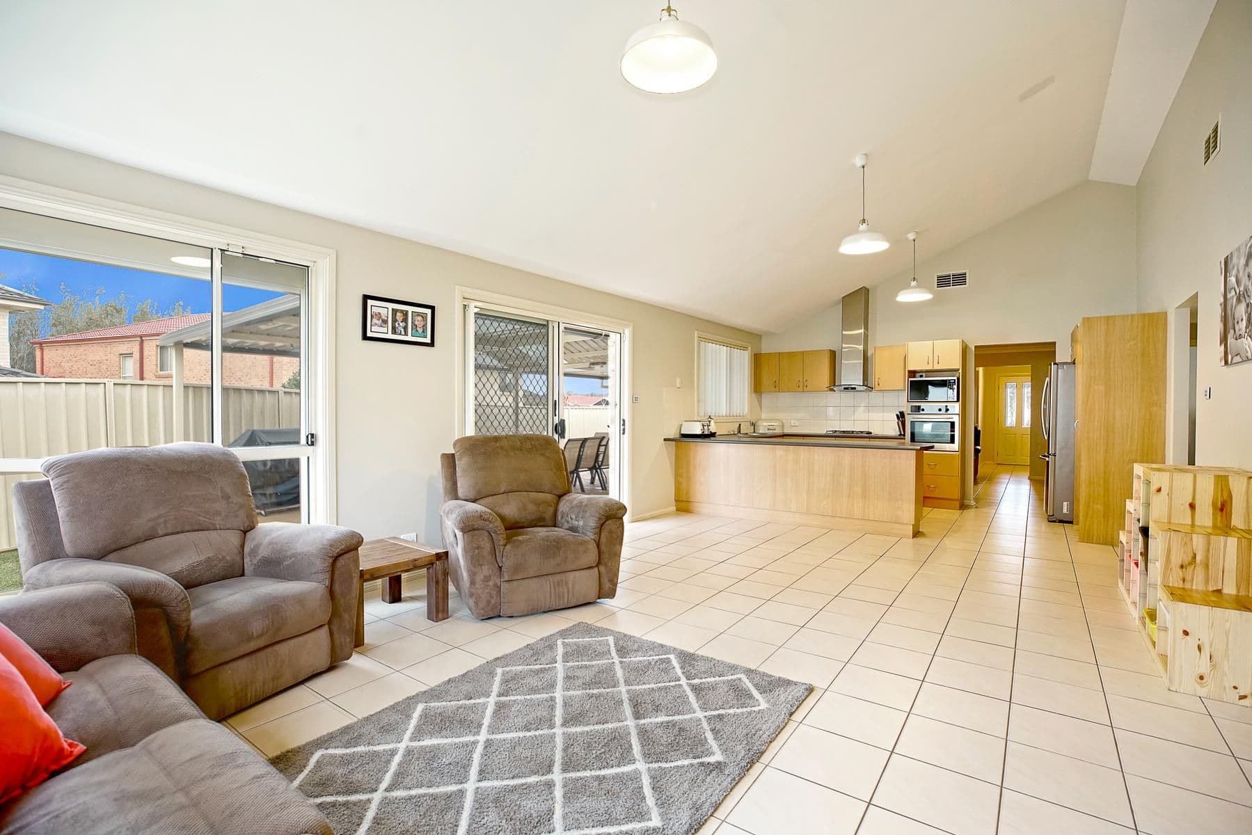 16 Wallan Avenue, Glenmore Park - Thumbnail 5