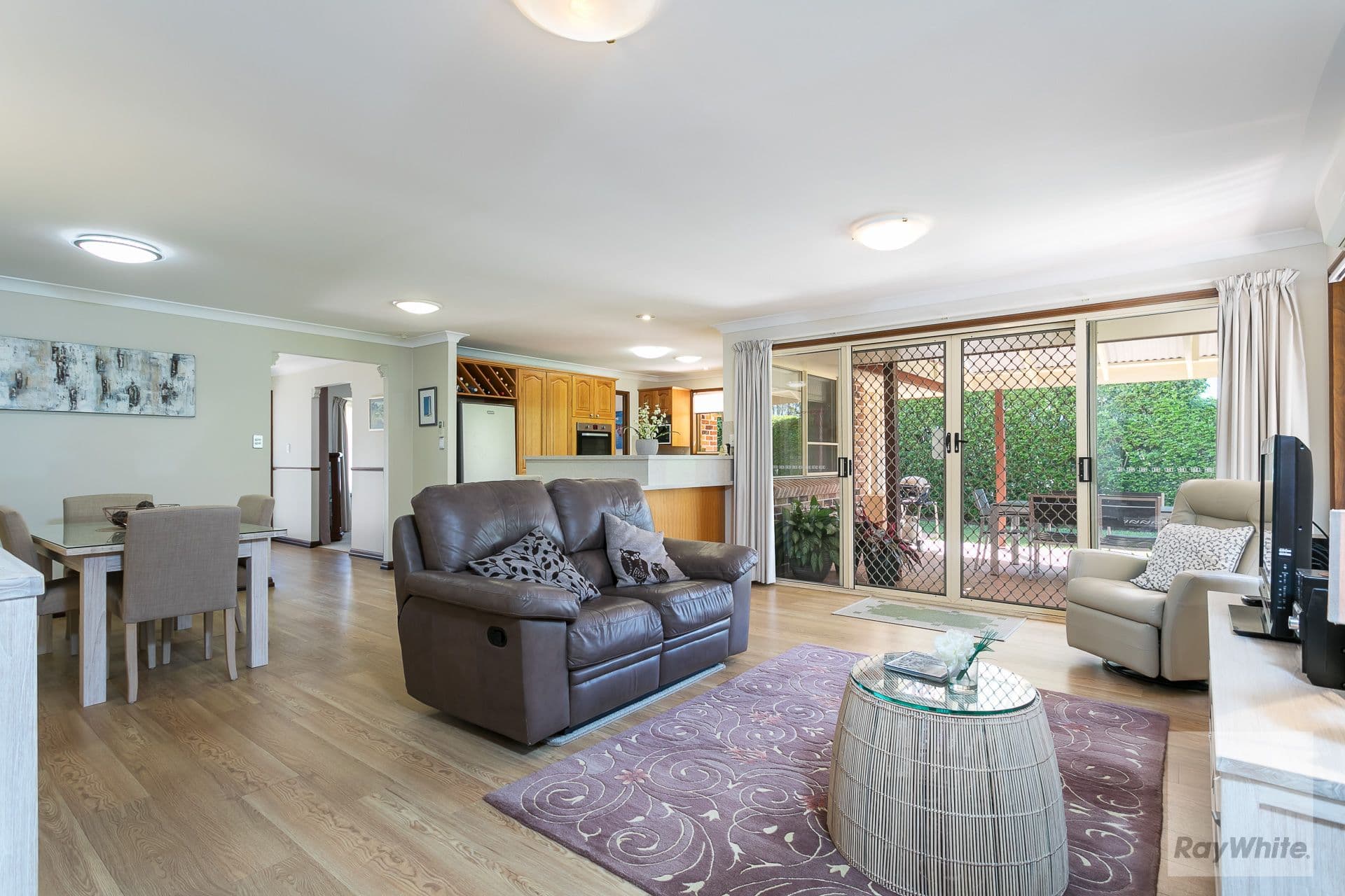 18 Beachside Court, Victoria Point QLD 4165, Victoria Point - Thumbnail 4