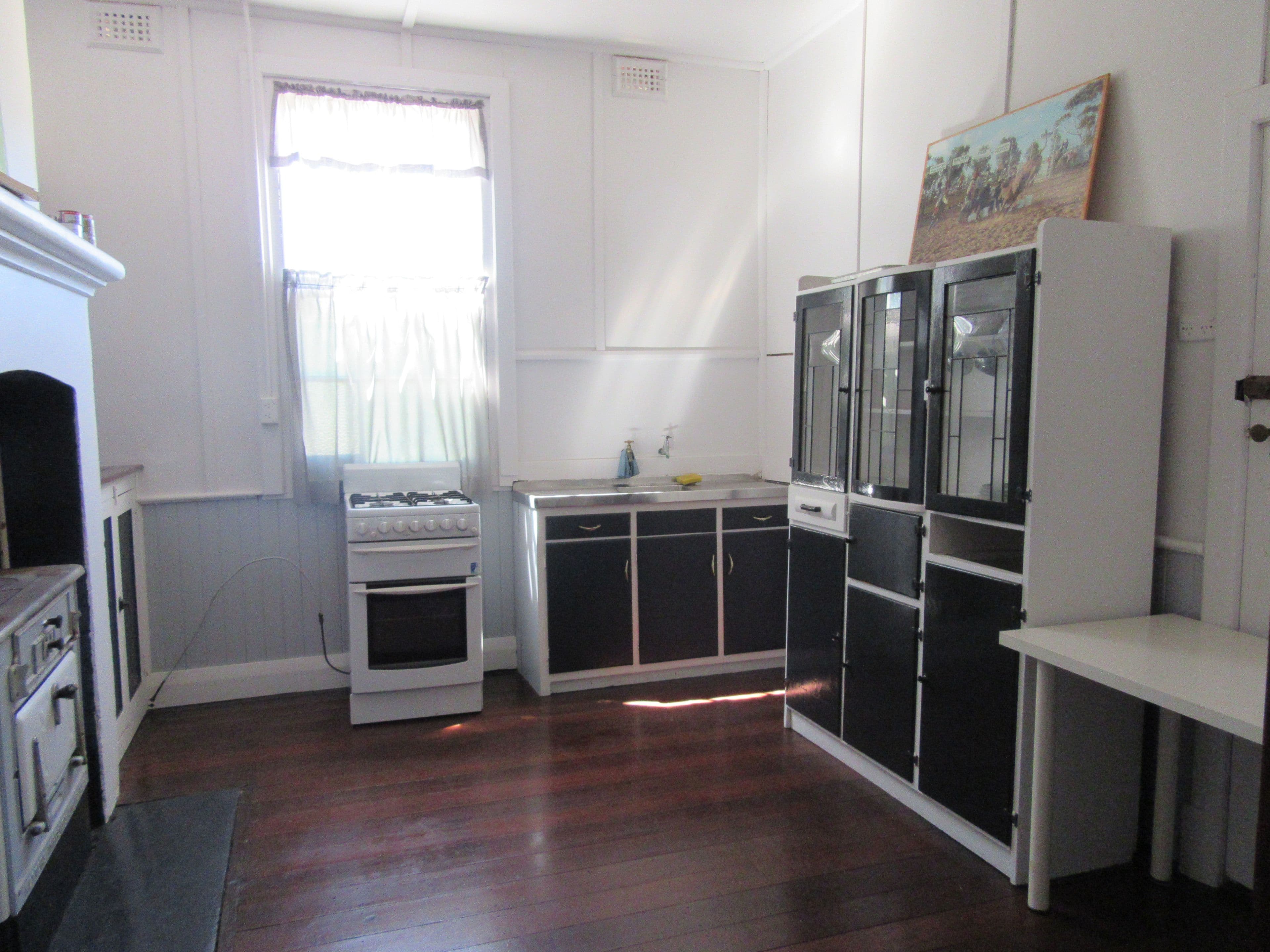 31 Railway Avenue, Carnamah WA 6517, Carnamah - Thumbnail 3