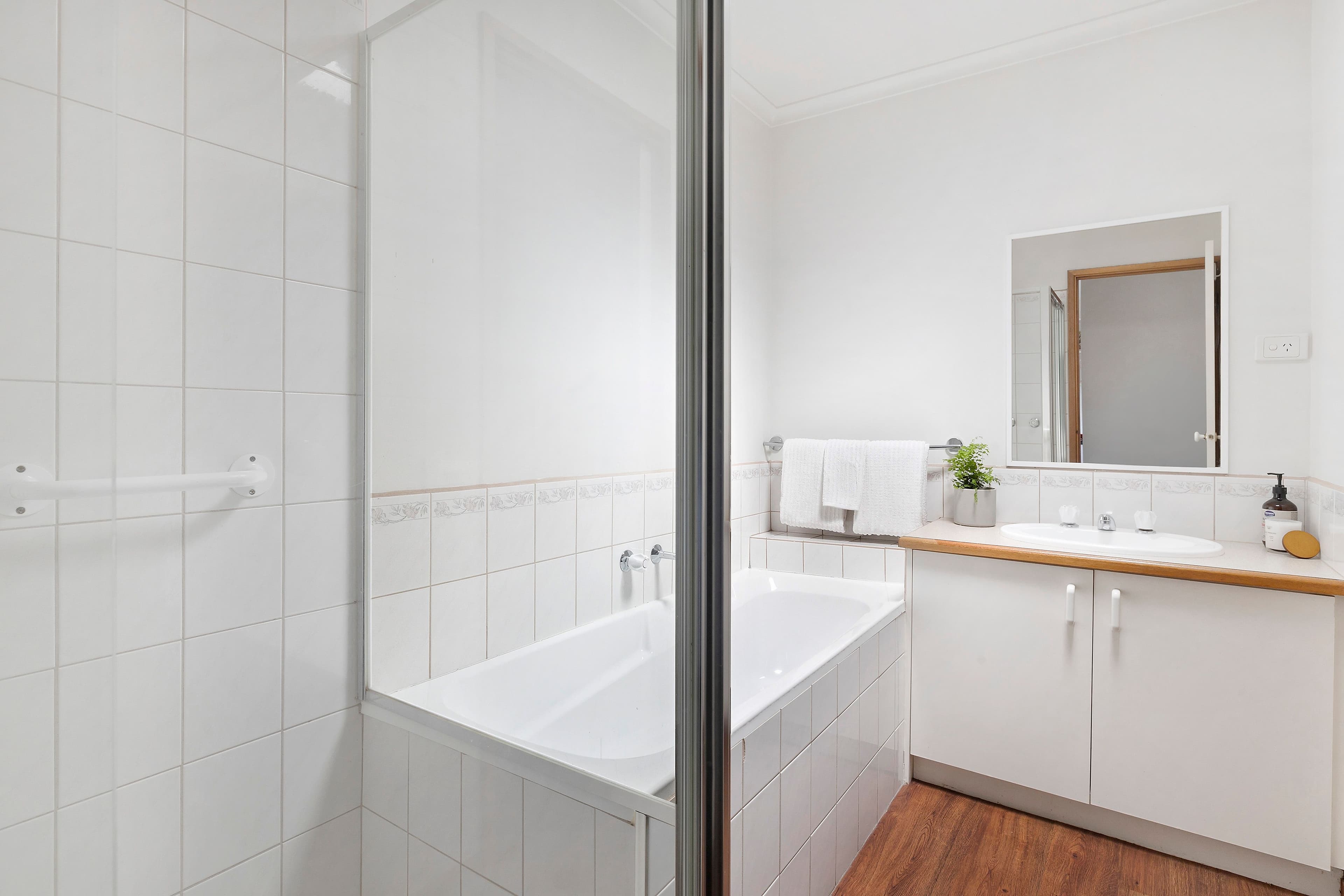 242 Cranbourne Road, Frankston VIC 3199, Frankston - Thumbnail 7