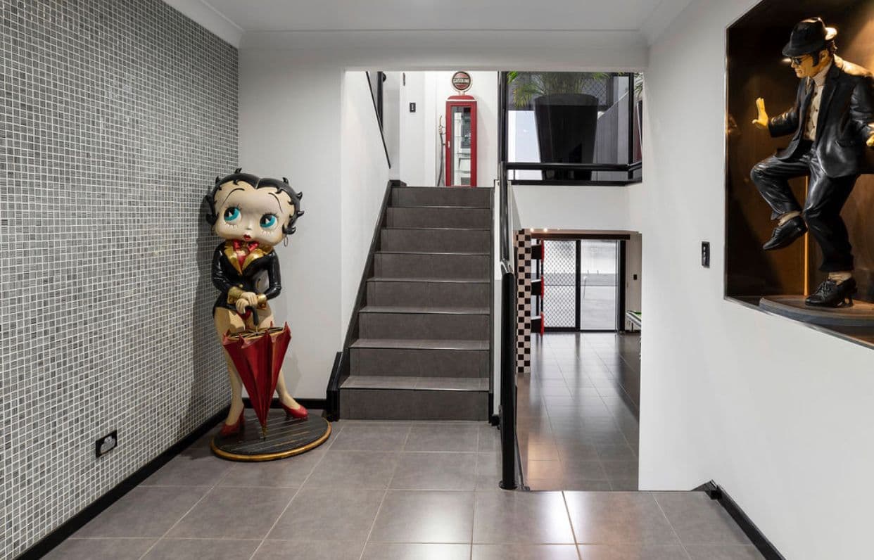 11 Saltair Grove, Helensvale QLD 4212, Helensvale - Thumbnail 4