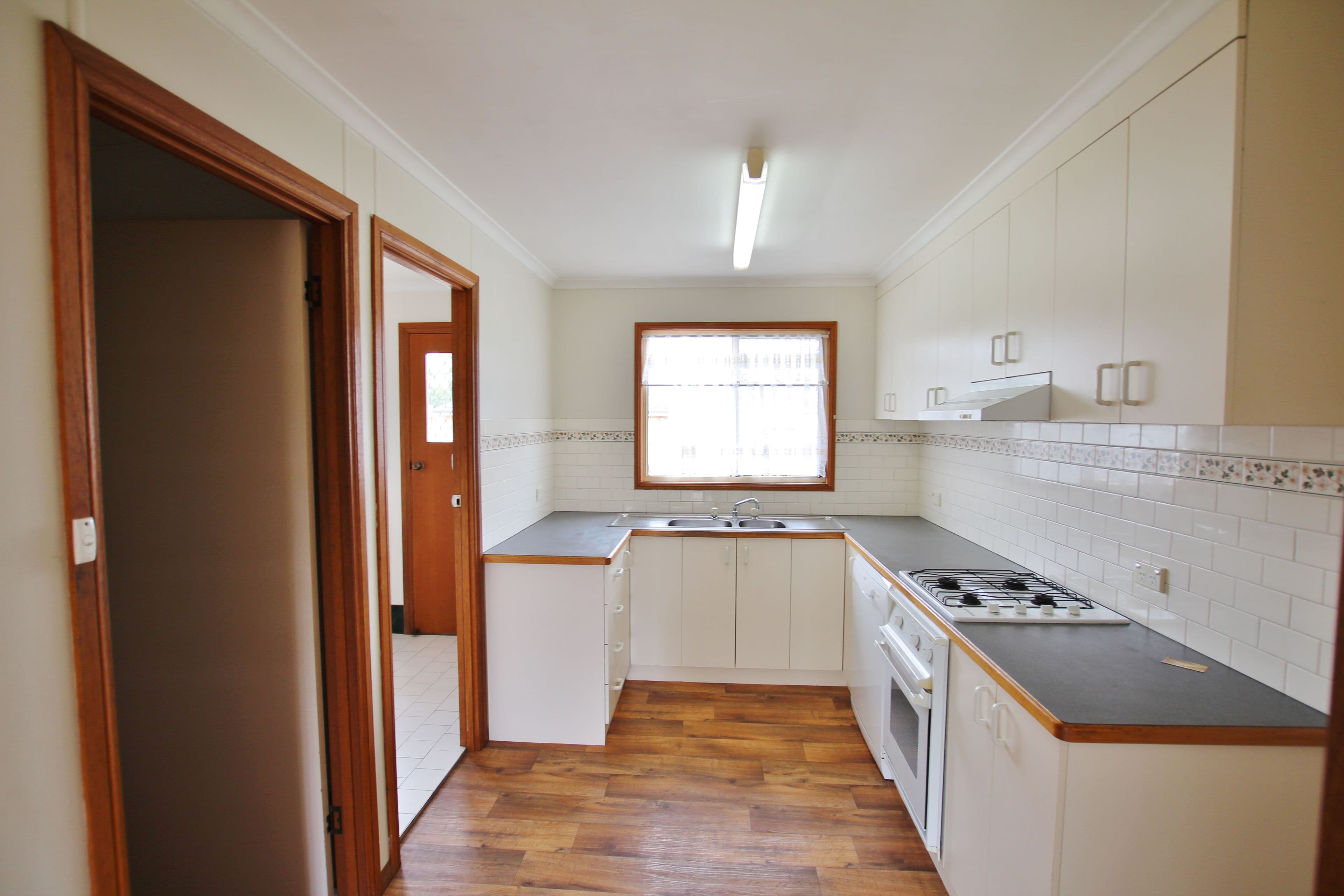 4760 Olympic Highway, Young NSW 2594, Young - Thumbnail 4