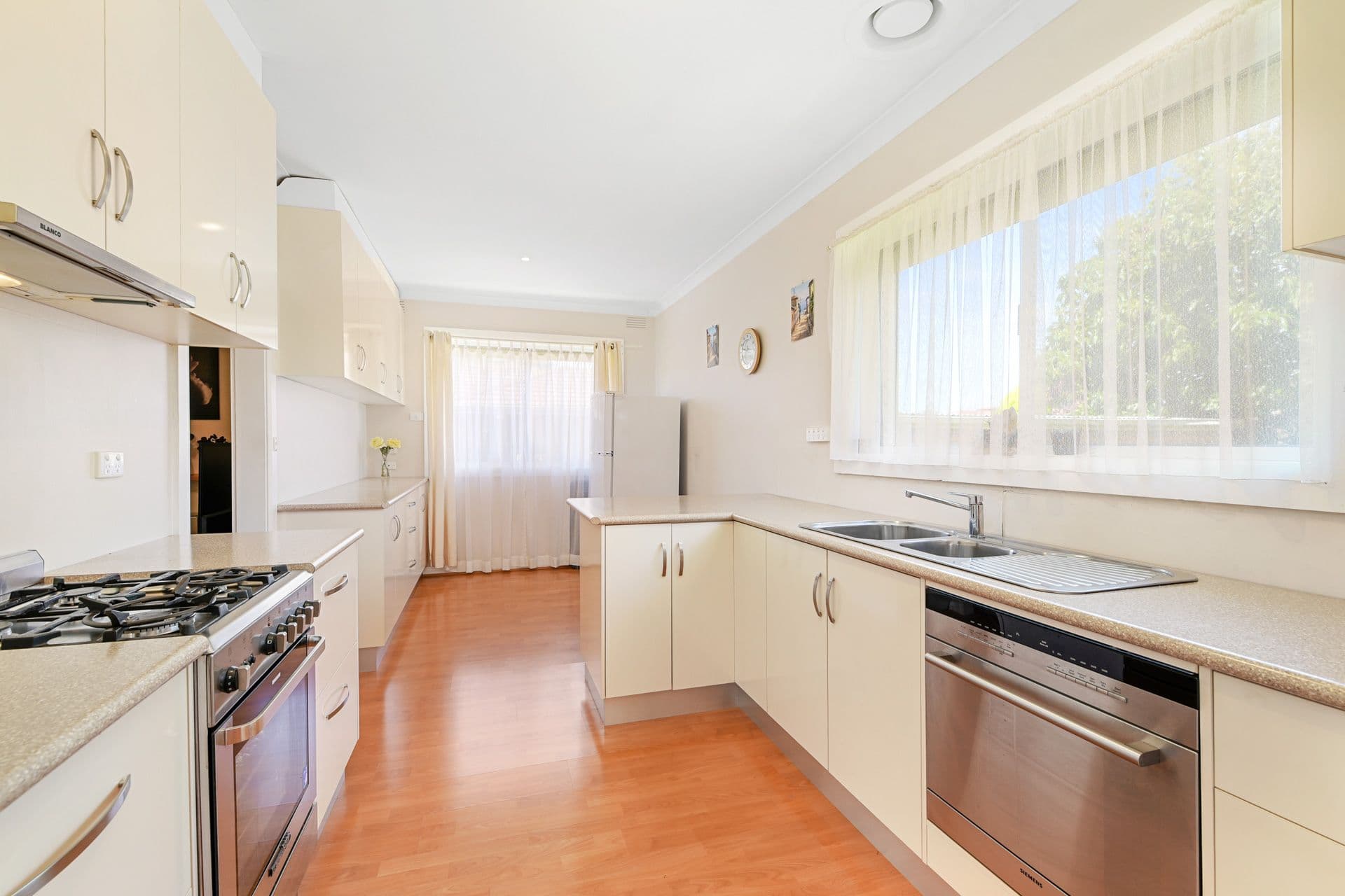 21 Montrose Street, Oakleigh South VIC 3167, Oakleigh South - Thumbnail 4