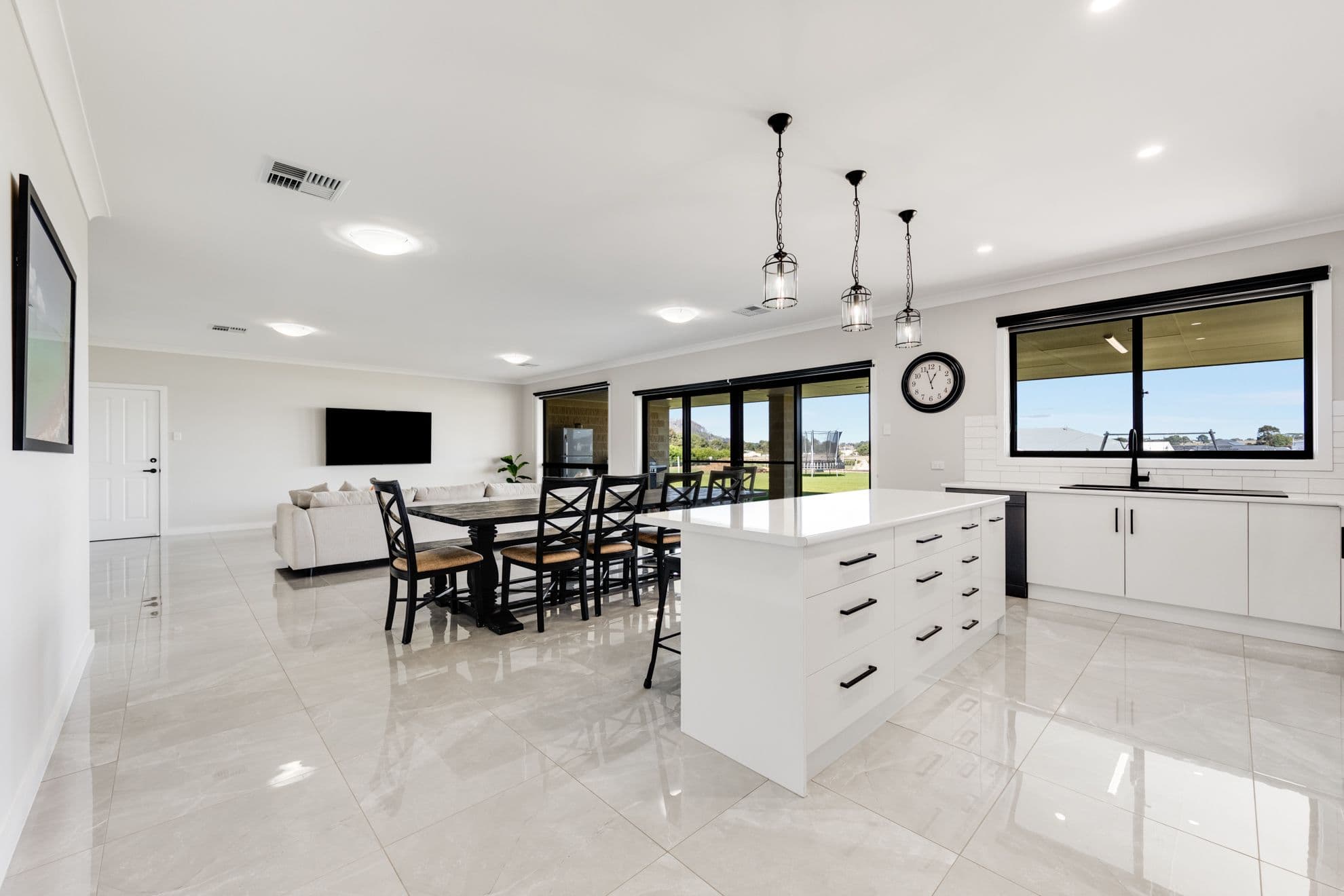 7 Algernon Road, Compton SA 5291, Compton - Thumbnail 2