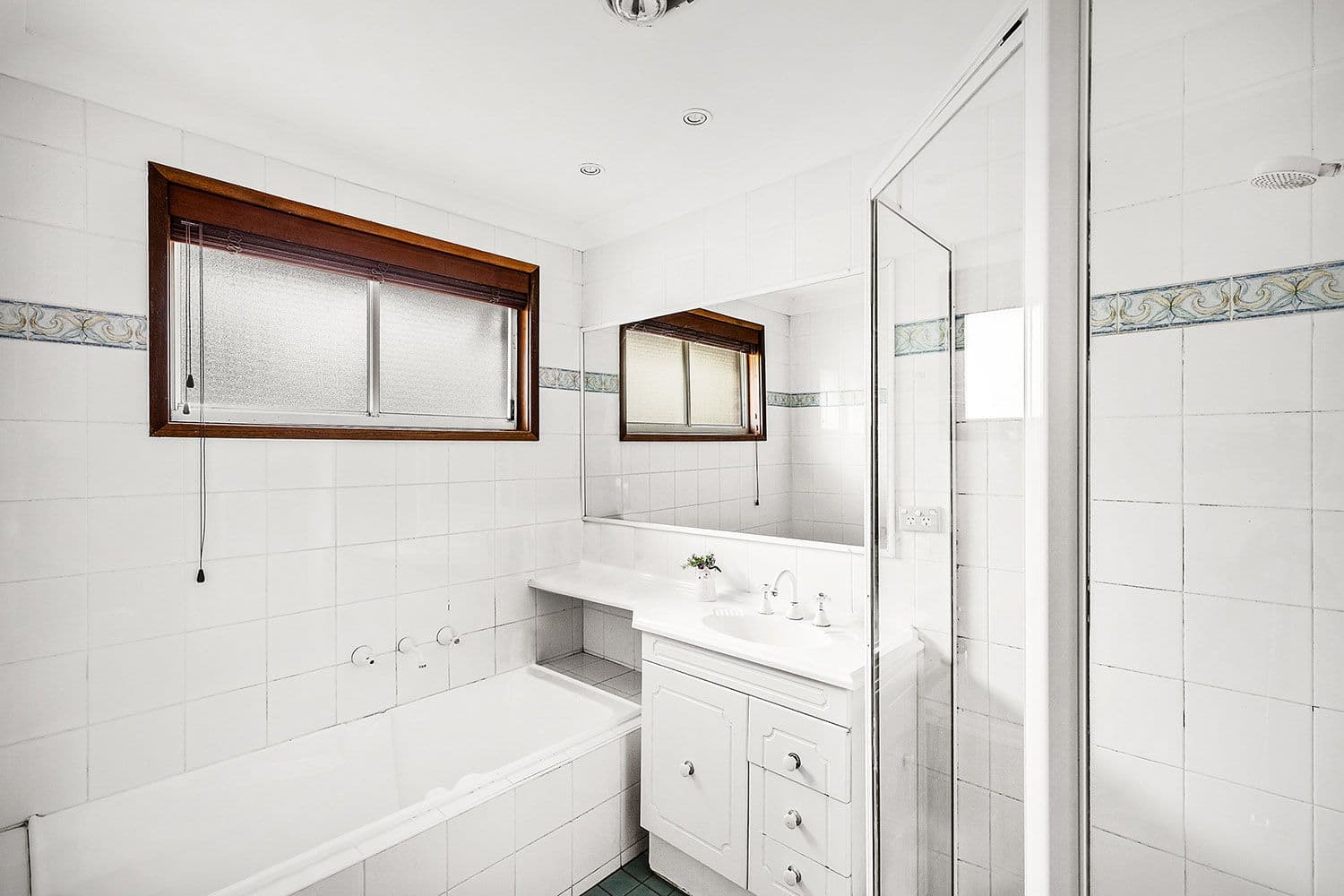 8 Cumberland Avenue, Castle Hill NSW 2154, Castle Hill - Thumbnail 6