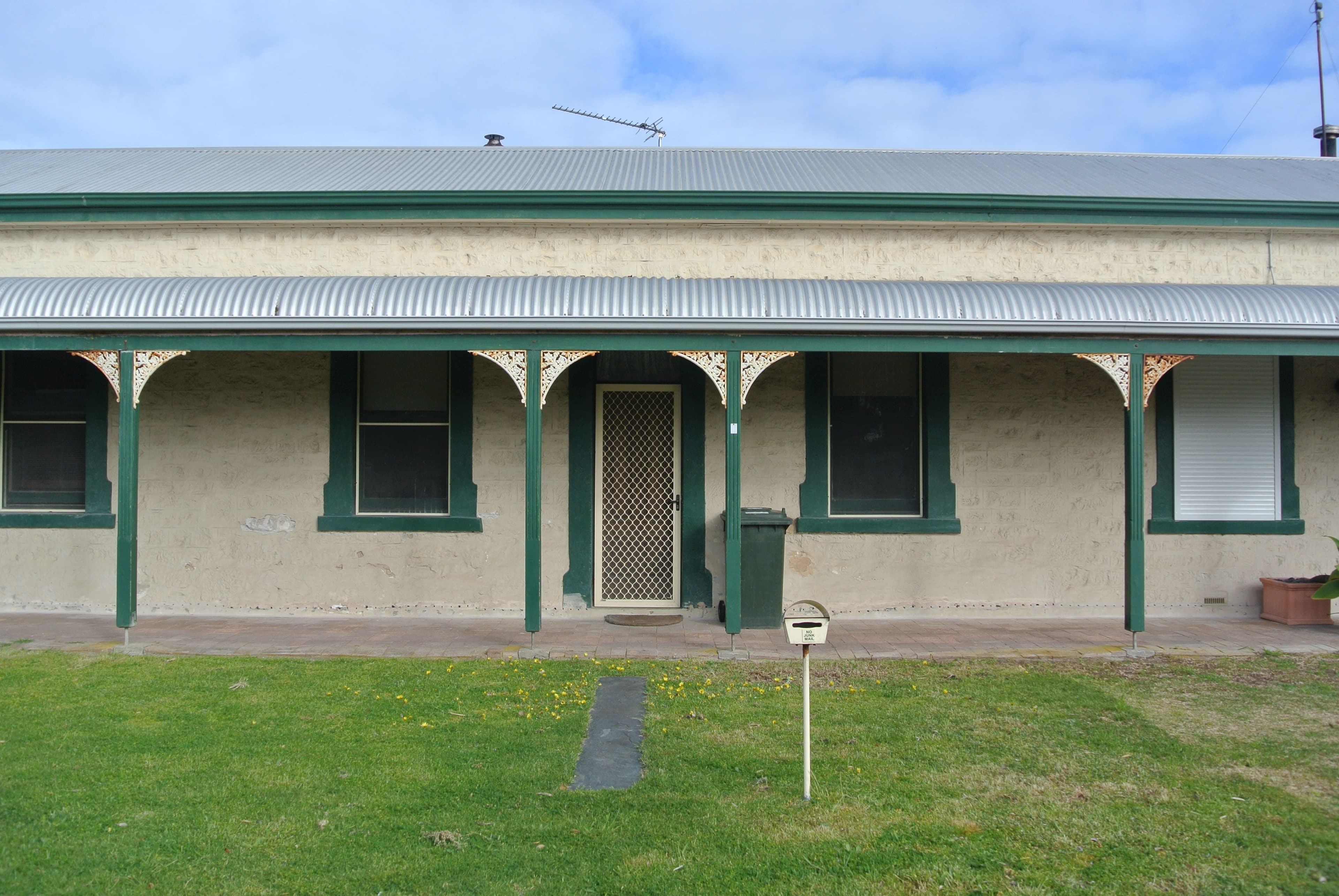 2/19 Cooke Street, Kingston Se SA 5275, Kingston Se - Image 1