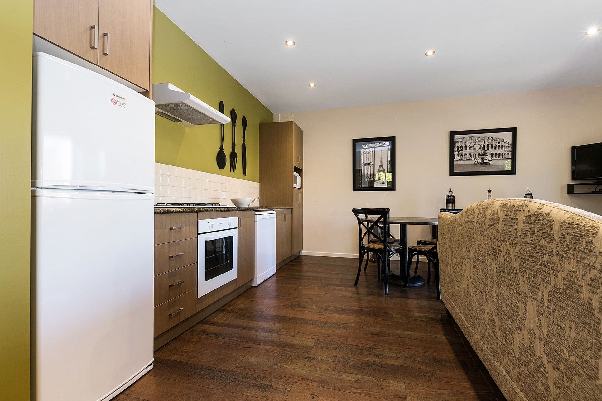 25 Campaspe Street, Echuca VIC 3564, Echuca - Thumbnail 6