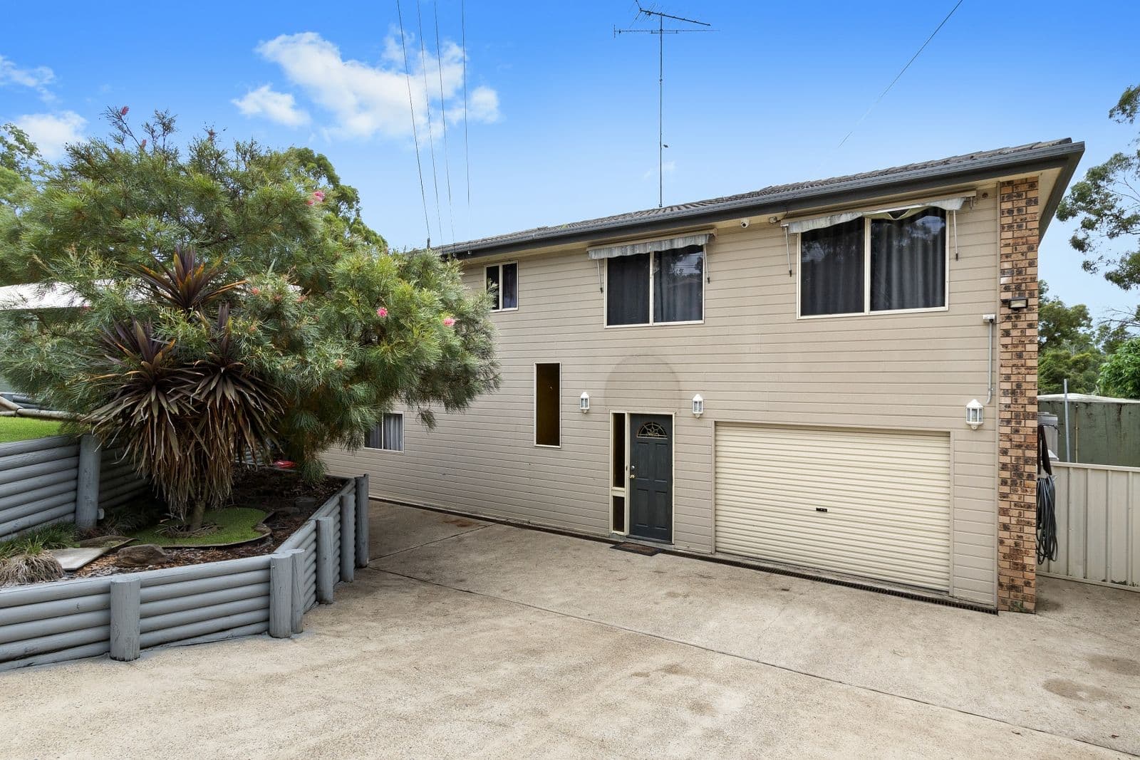 30 Sirius Crescent, Ebenezer - Image 1